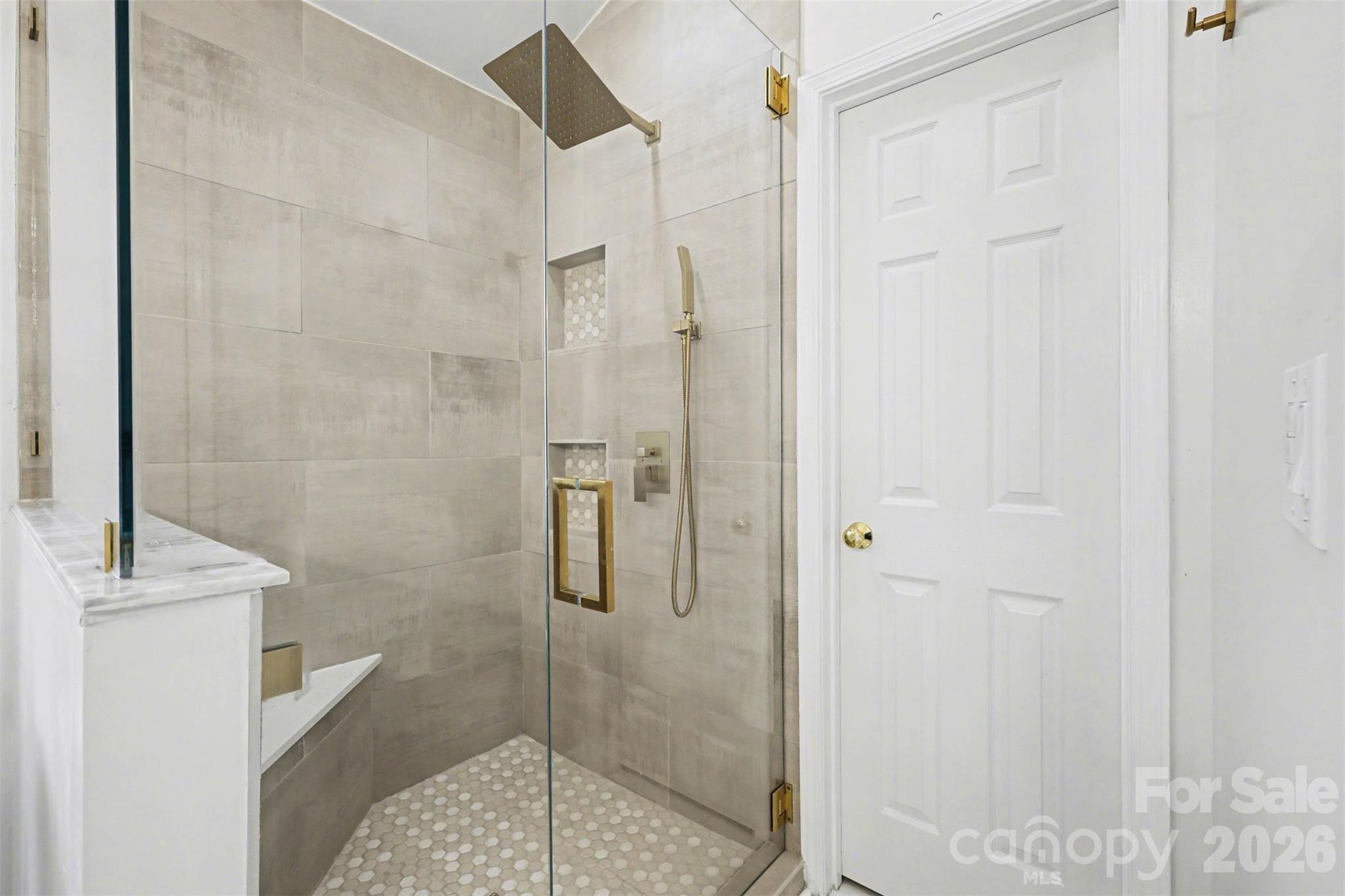 Hunter Oaks - Residential