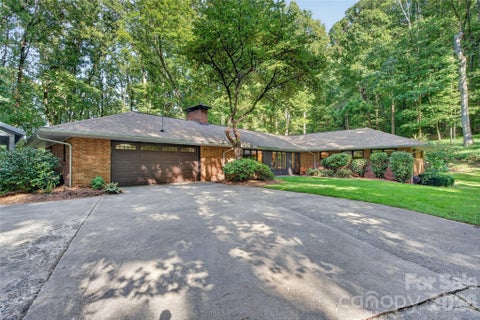 Photo of 459 Forest Heights Drive, Marion, NC 28752 (MLS # 4433130)