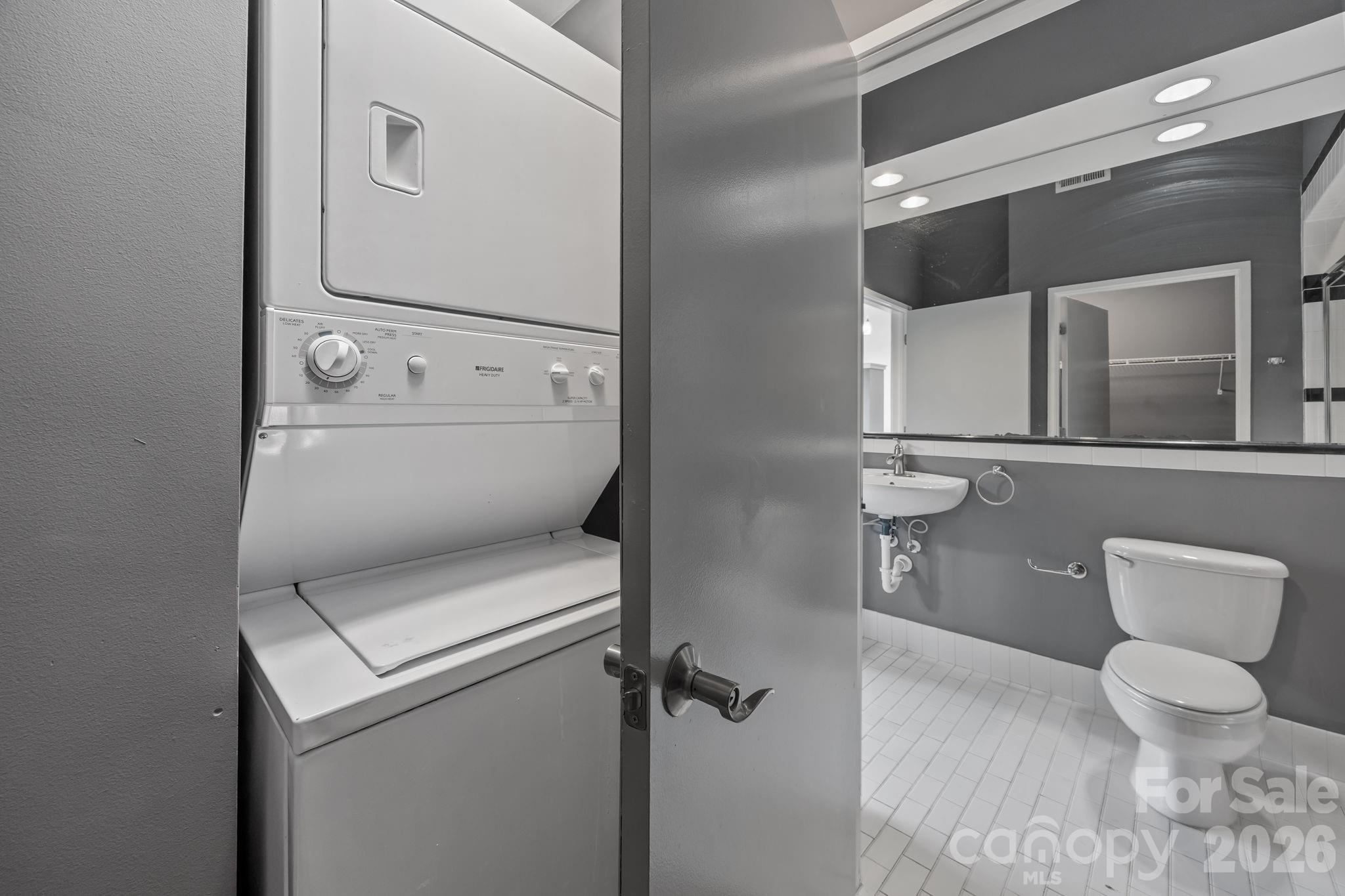 Silo Urban Lofts - Residential