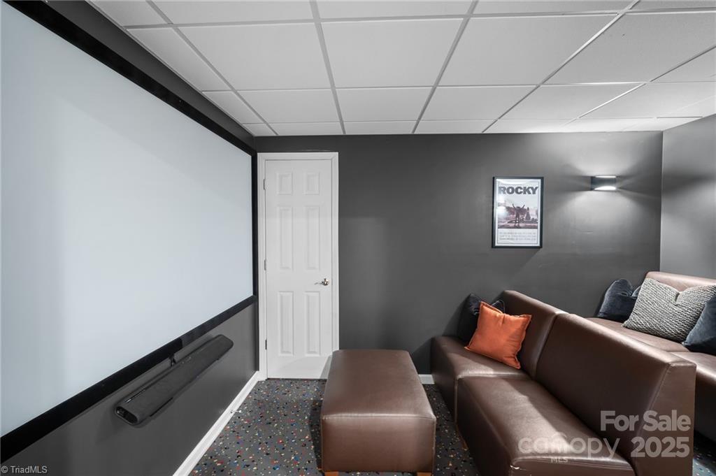 Old Mountain Harbor - Residential