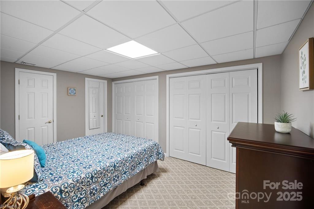 Old Mountain Harbor - Residential