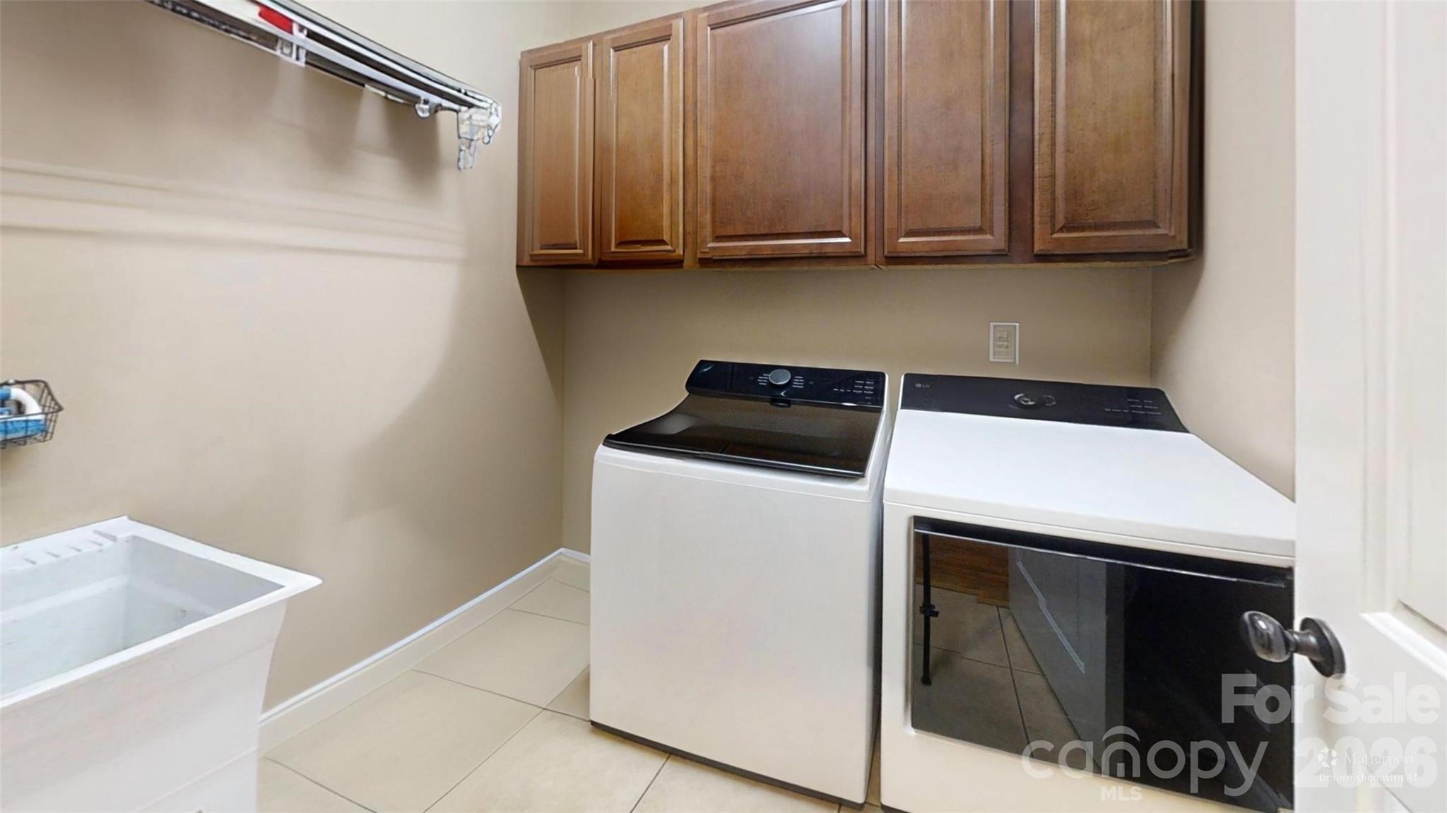 Weatherwood - Residential