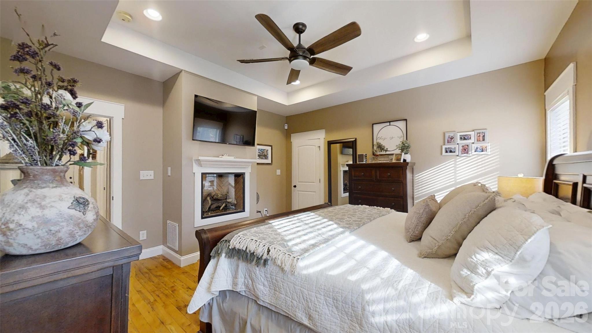 Weatherwood - Residential