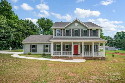 A home in Huntersville