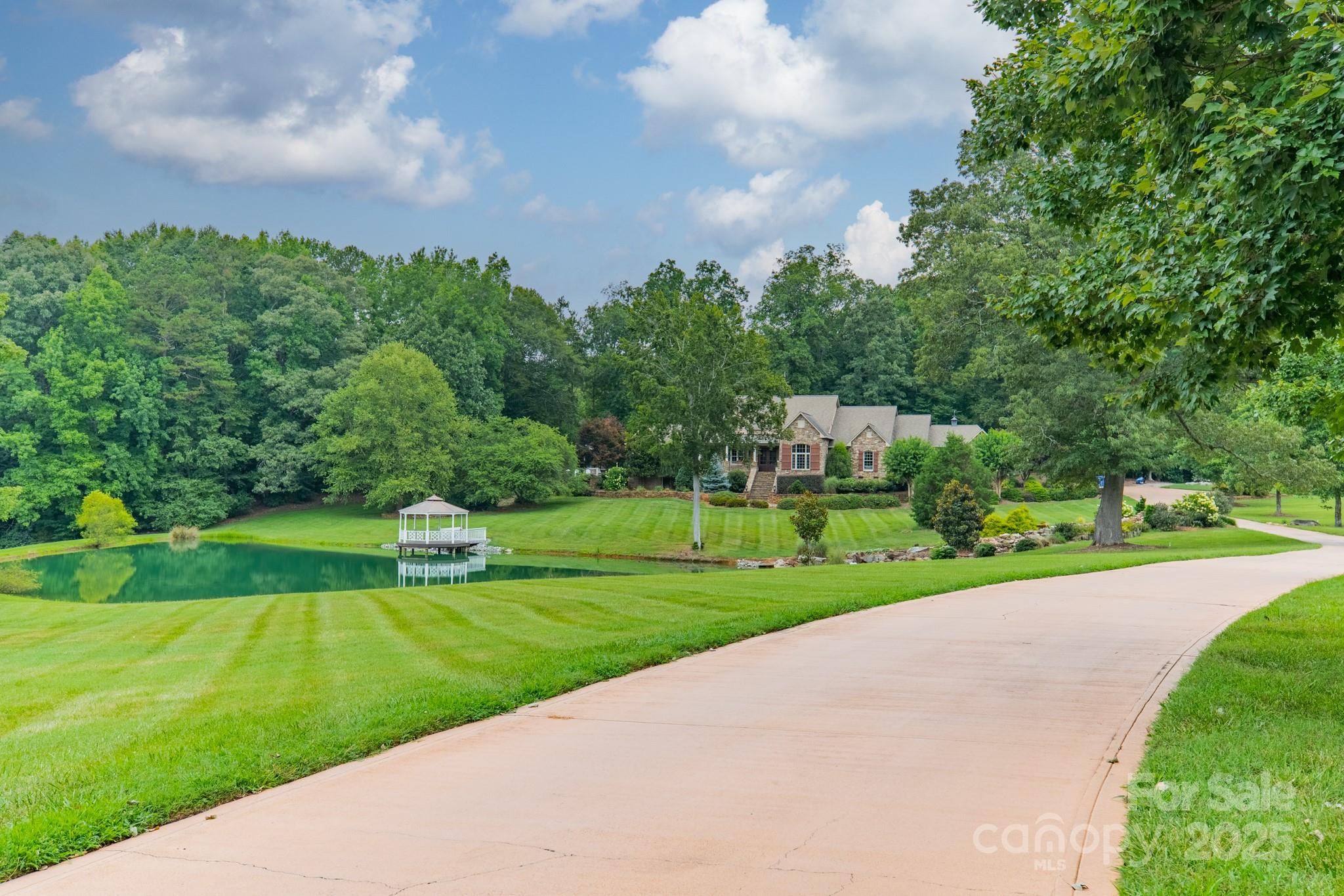 140 Huncoat Hollow Lane