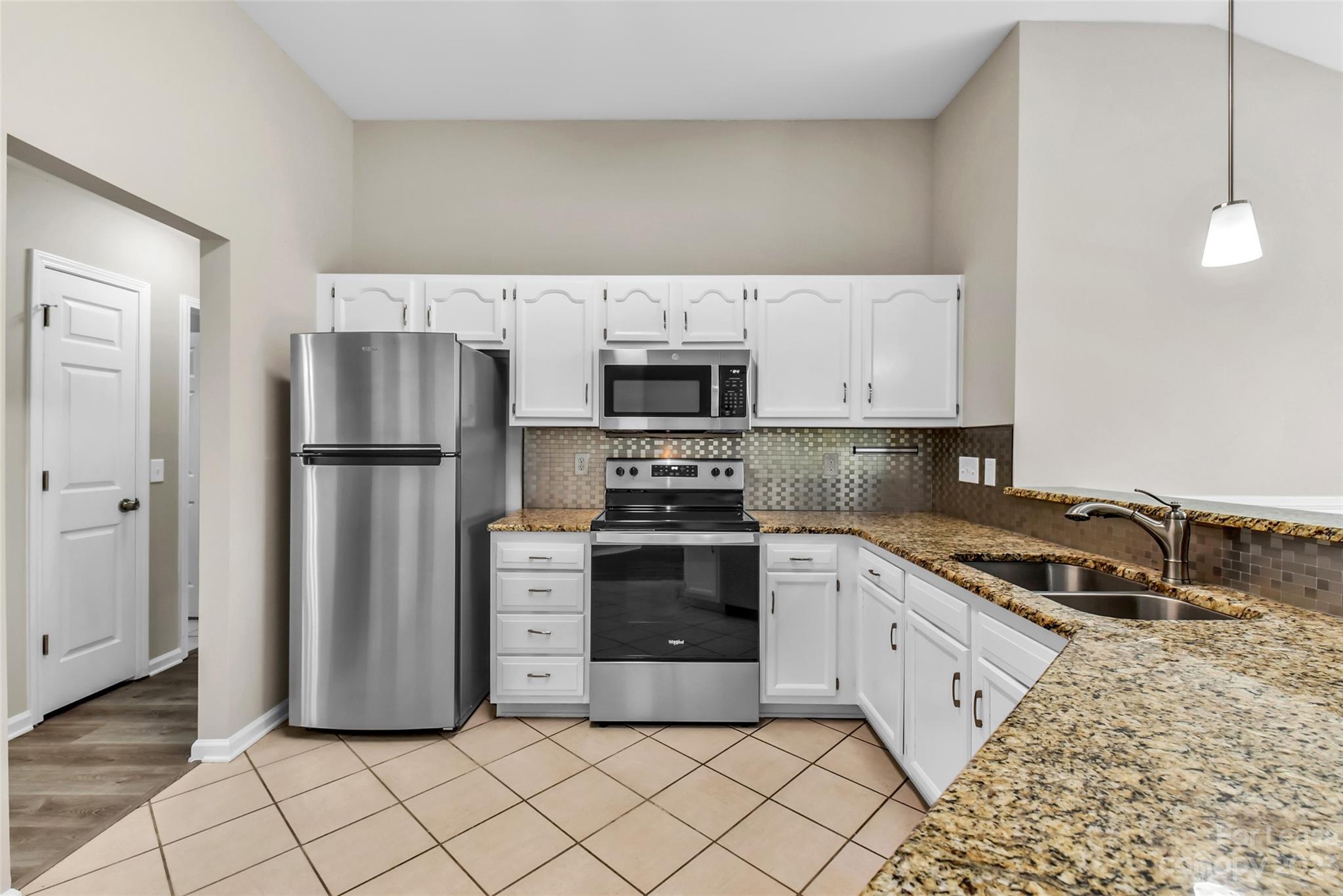 Sheffield Manor - Residential Lease