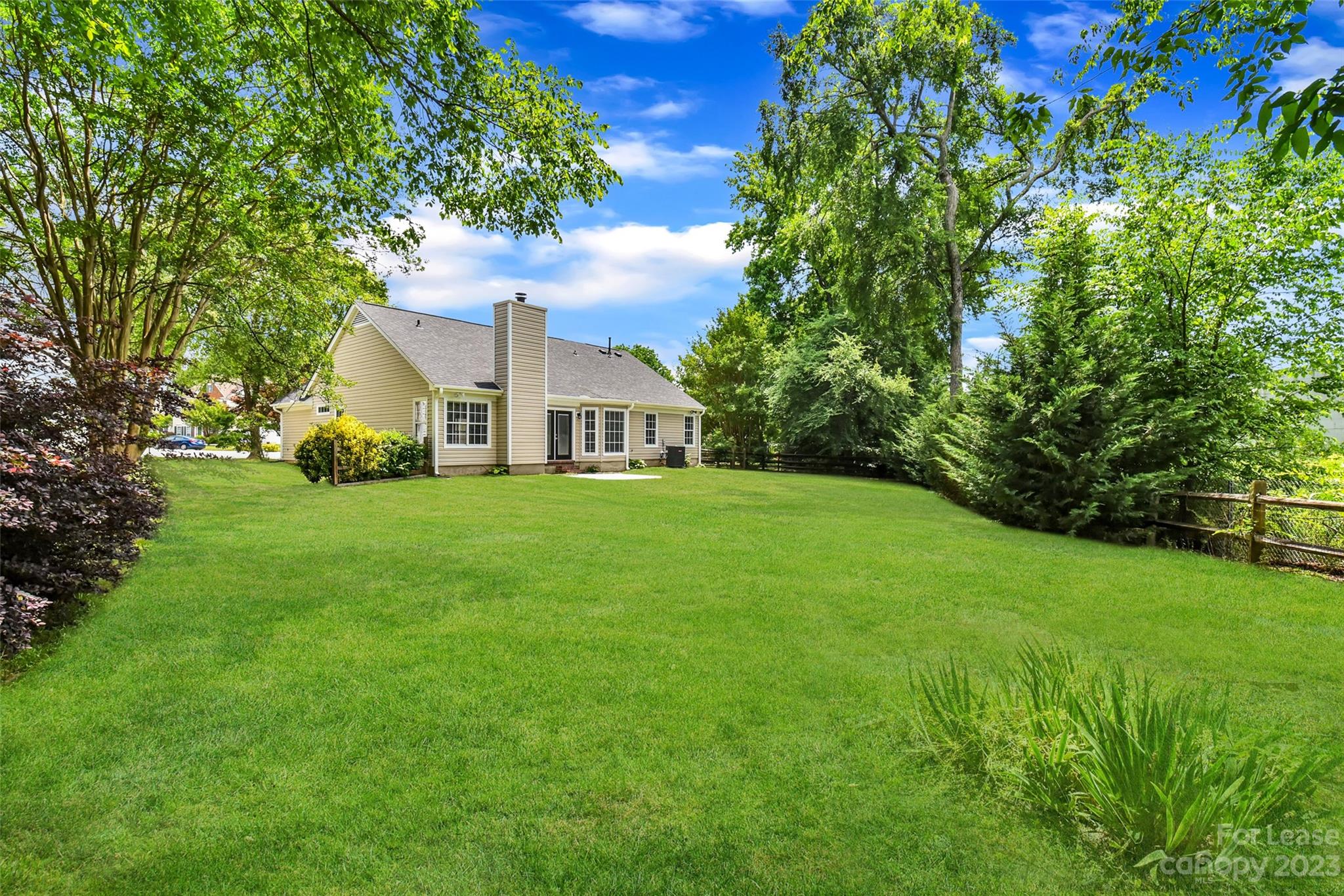 Sheffield Manor - Residential Lease