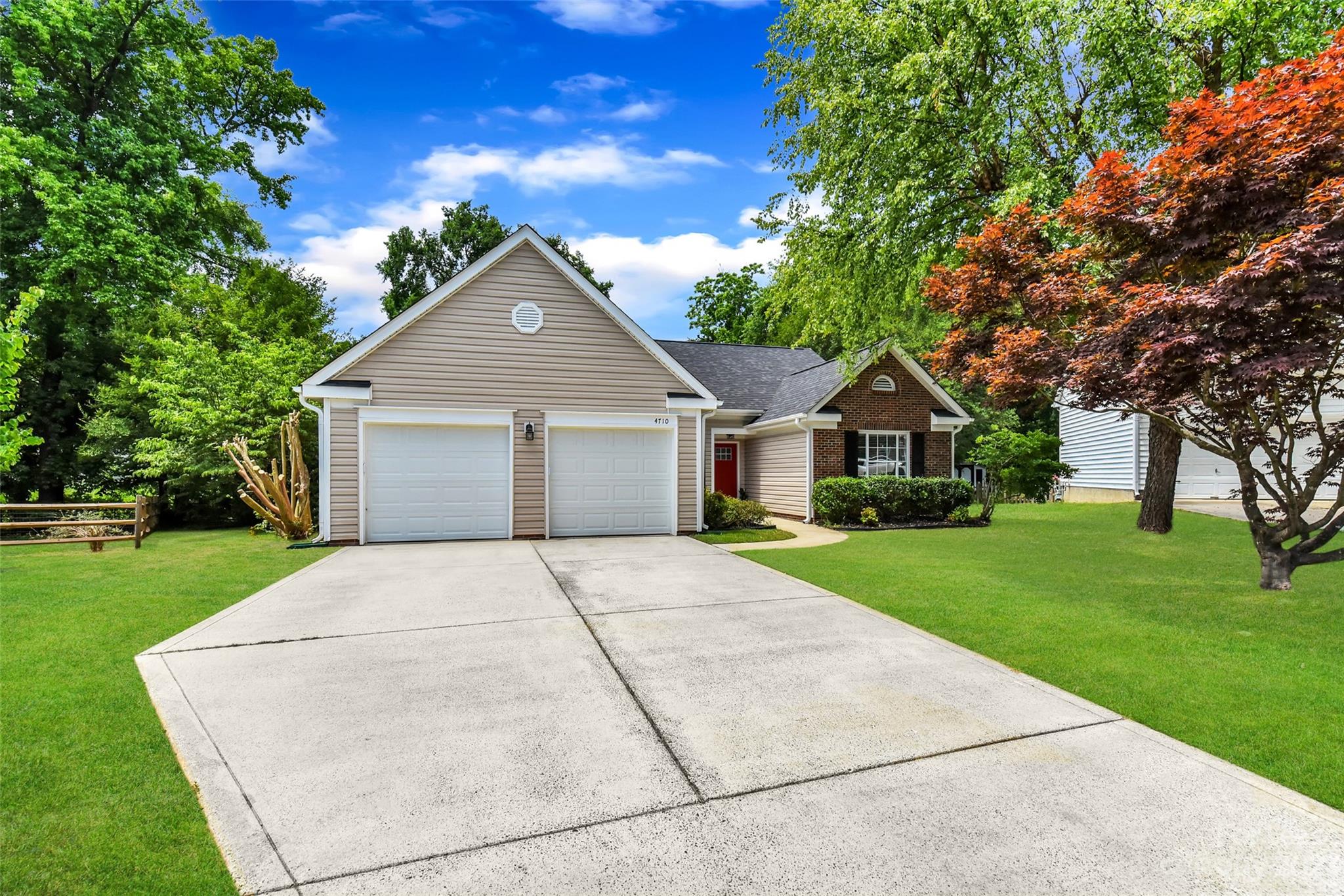 Sheffield Manor - Residential Lease