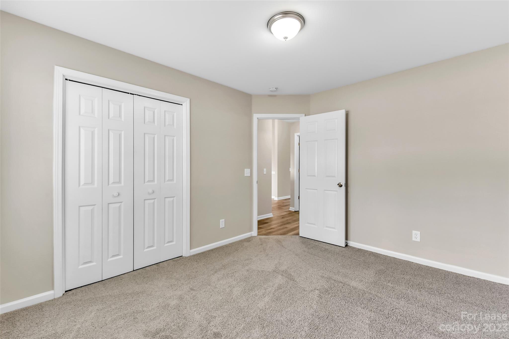 Sheffield Manor - Residential Lease