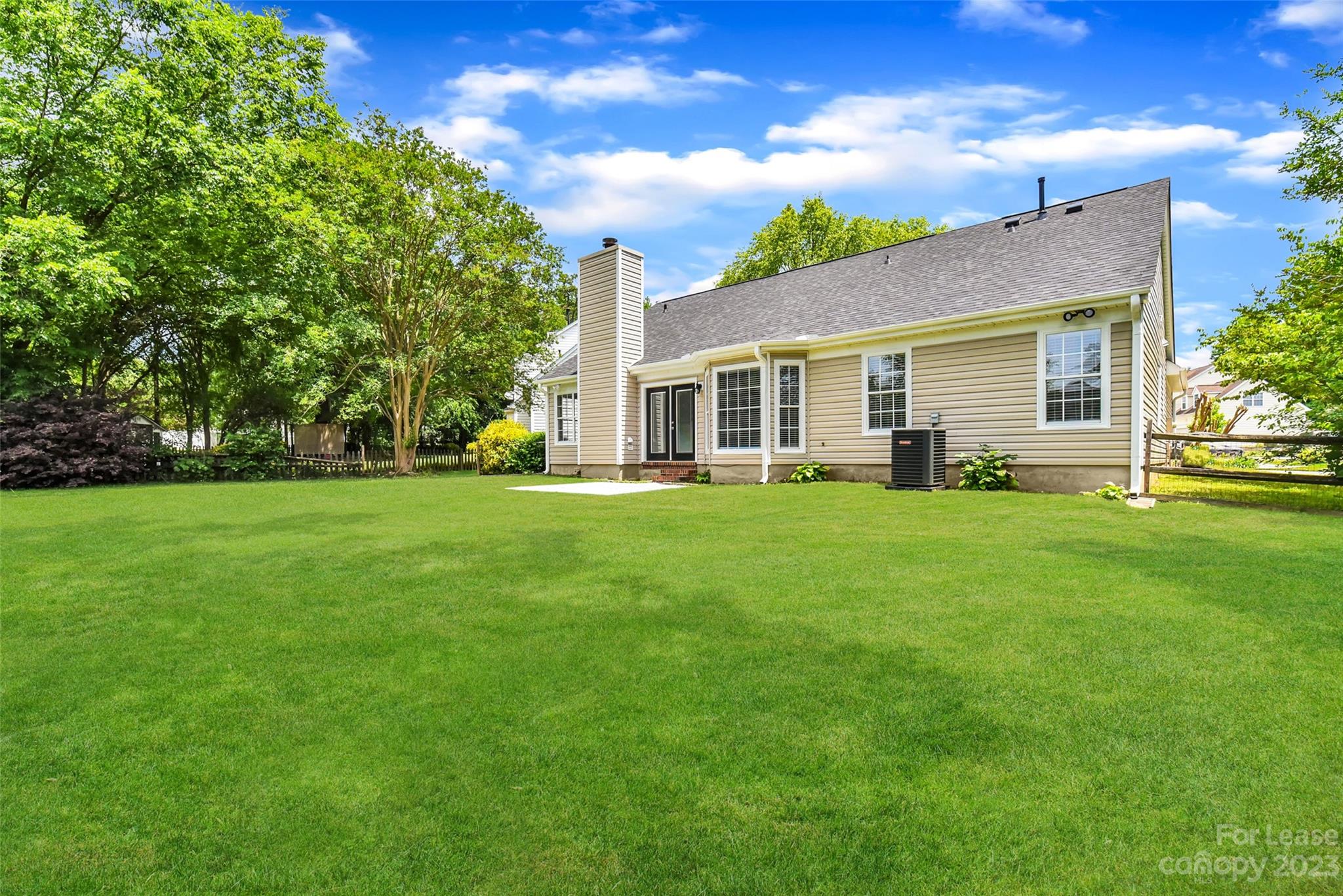 Sheffield Manor - Residential Lease