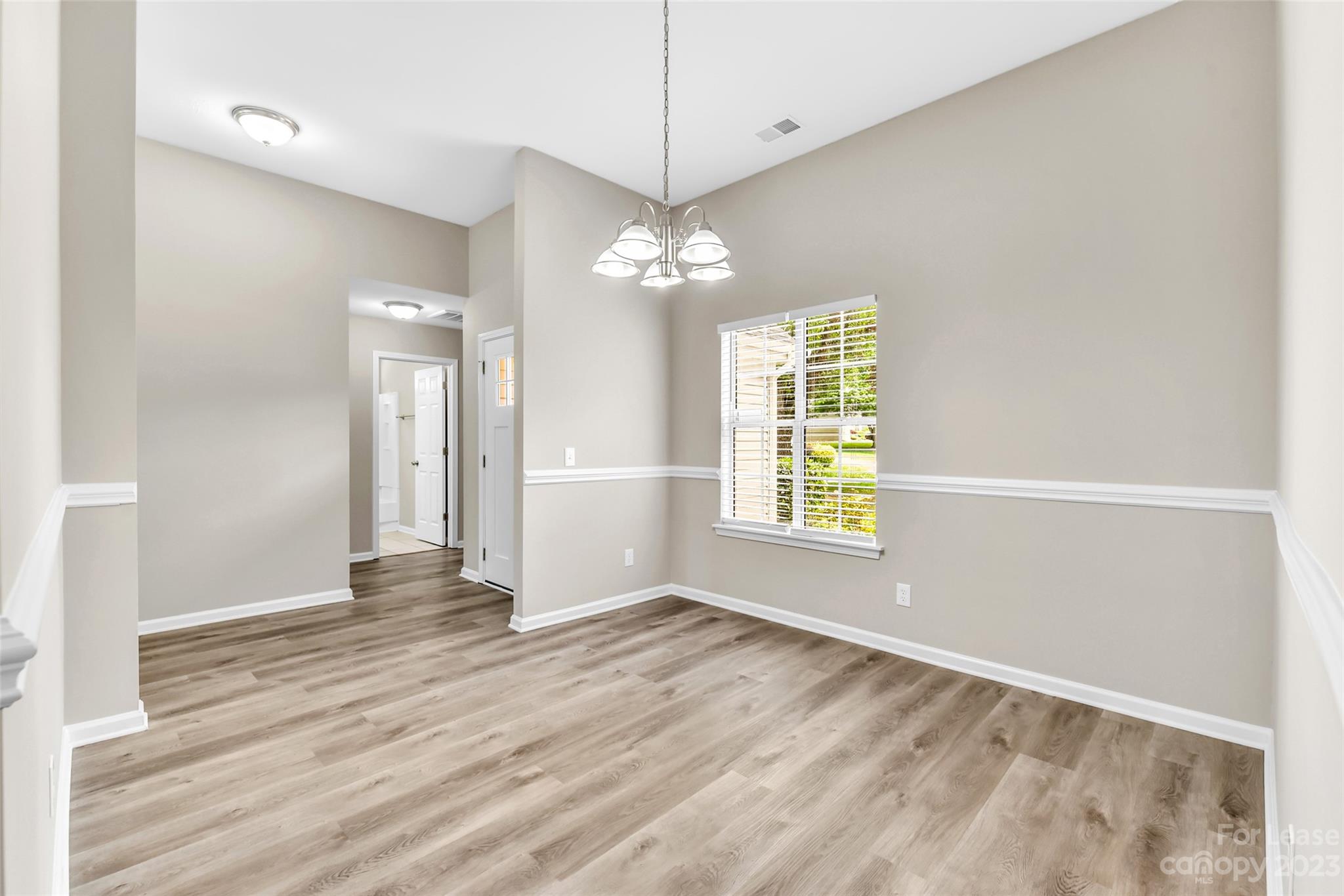 Sheffield Manor - Residential Lease