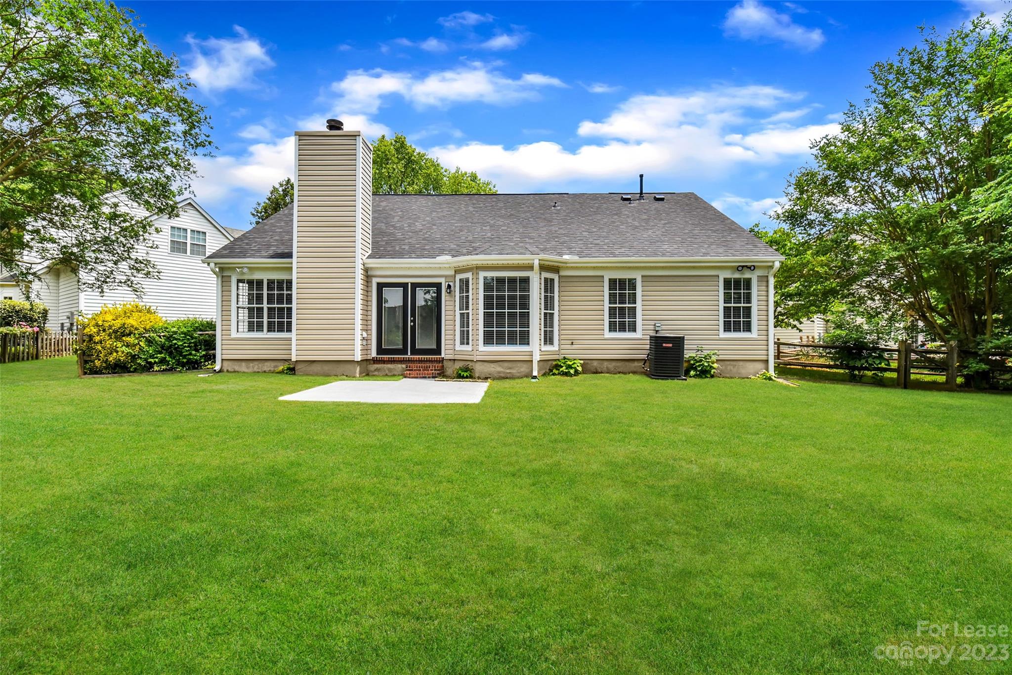 Sheffield Manor - Residential Lease