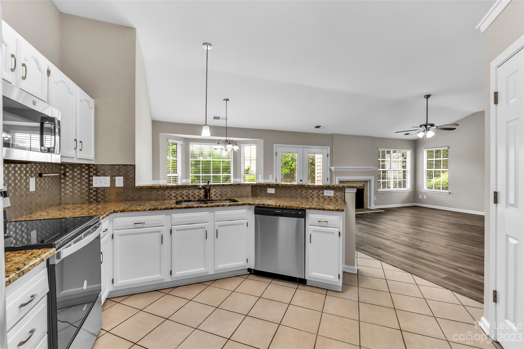 Sheffield Manor - Residential Lease