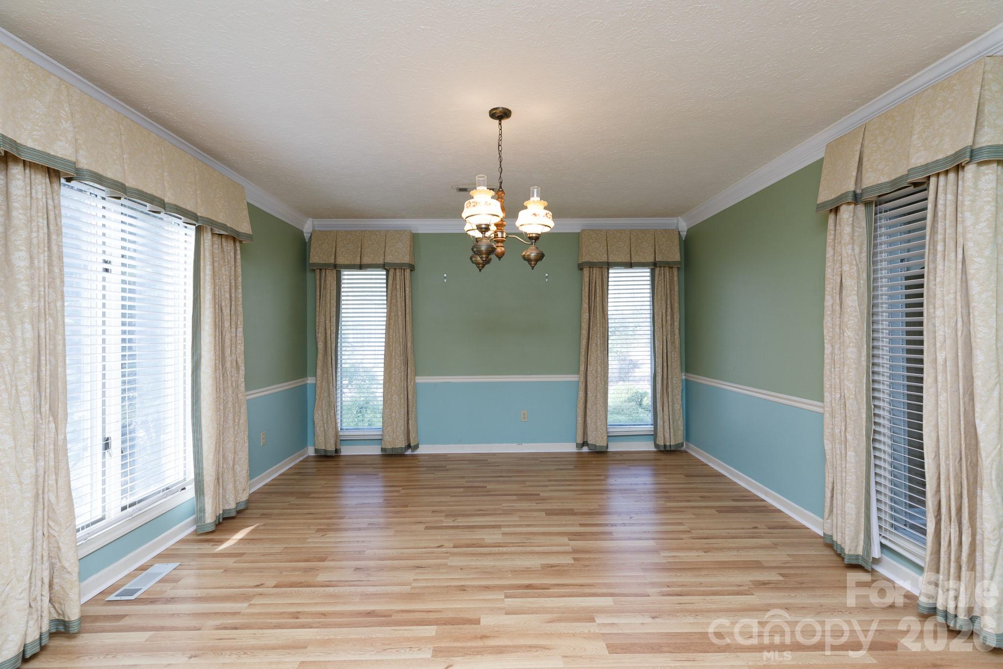 Creekwood - Residential