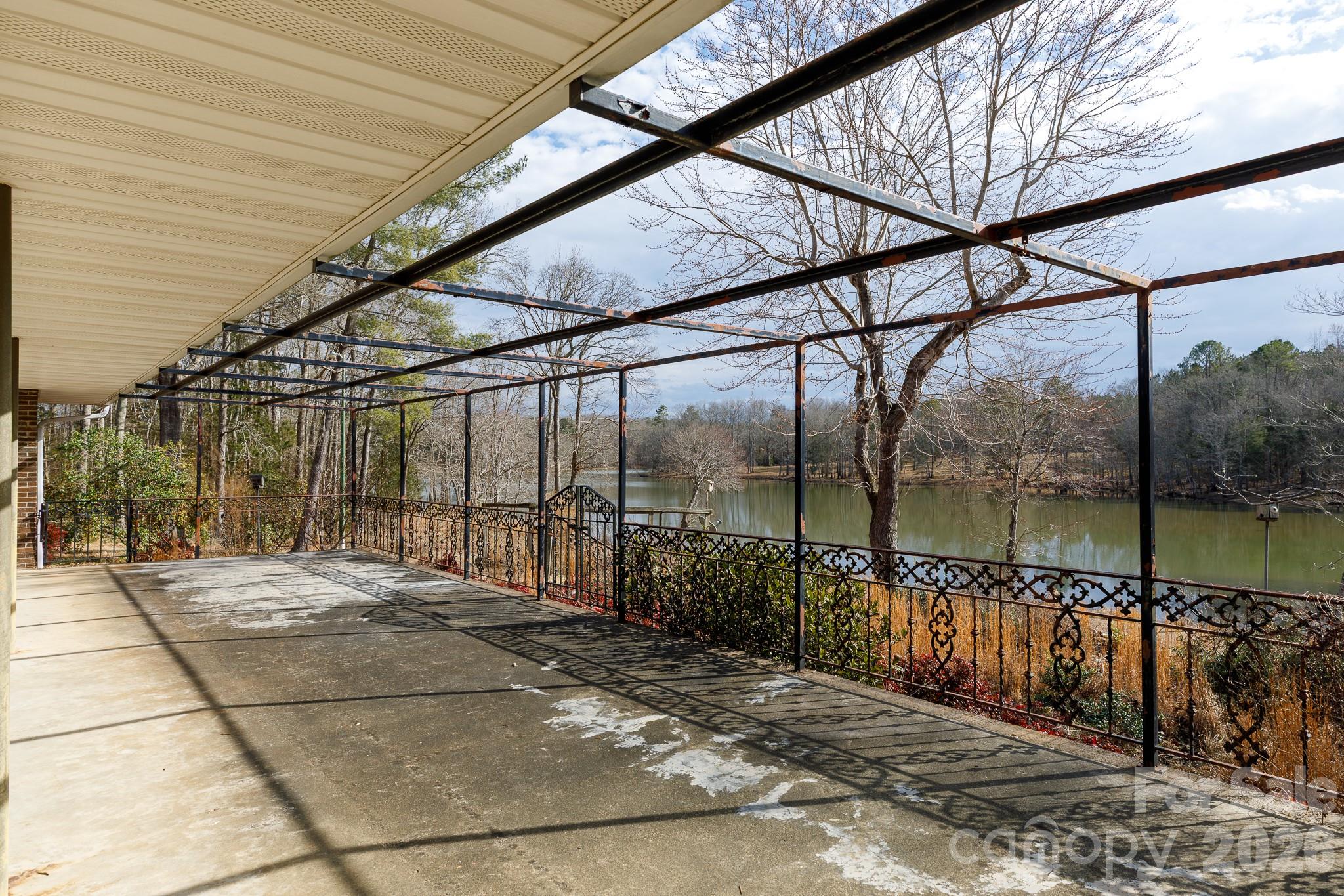 Creekwood - Residential