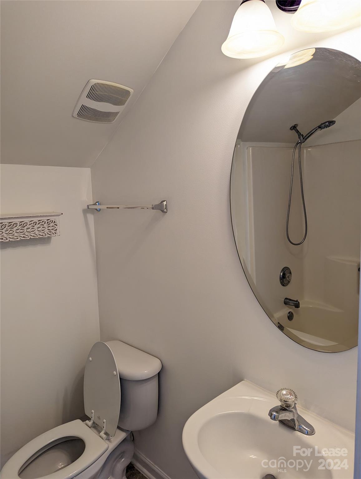 Caldwell Station - Residential Lease