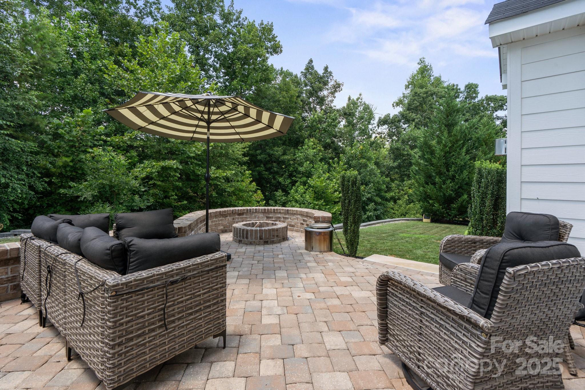 Summers Walk - Residential