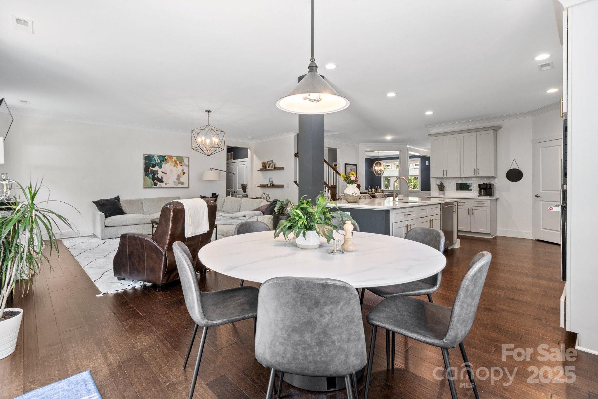 Summers Walk - Residential