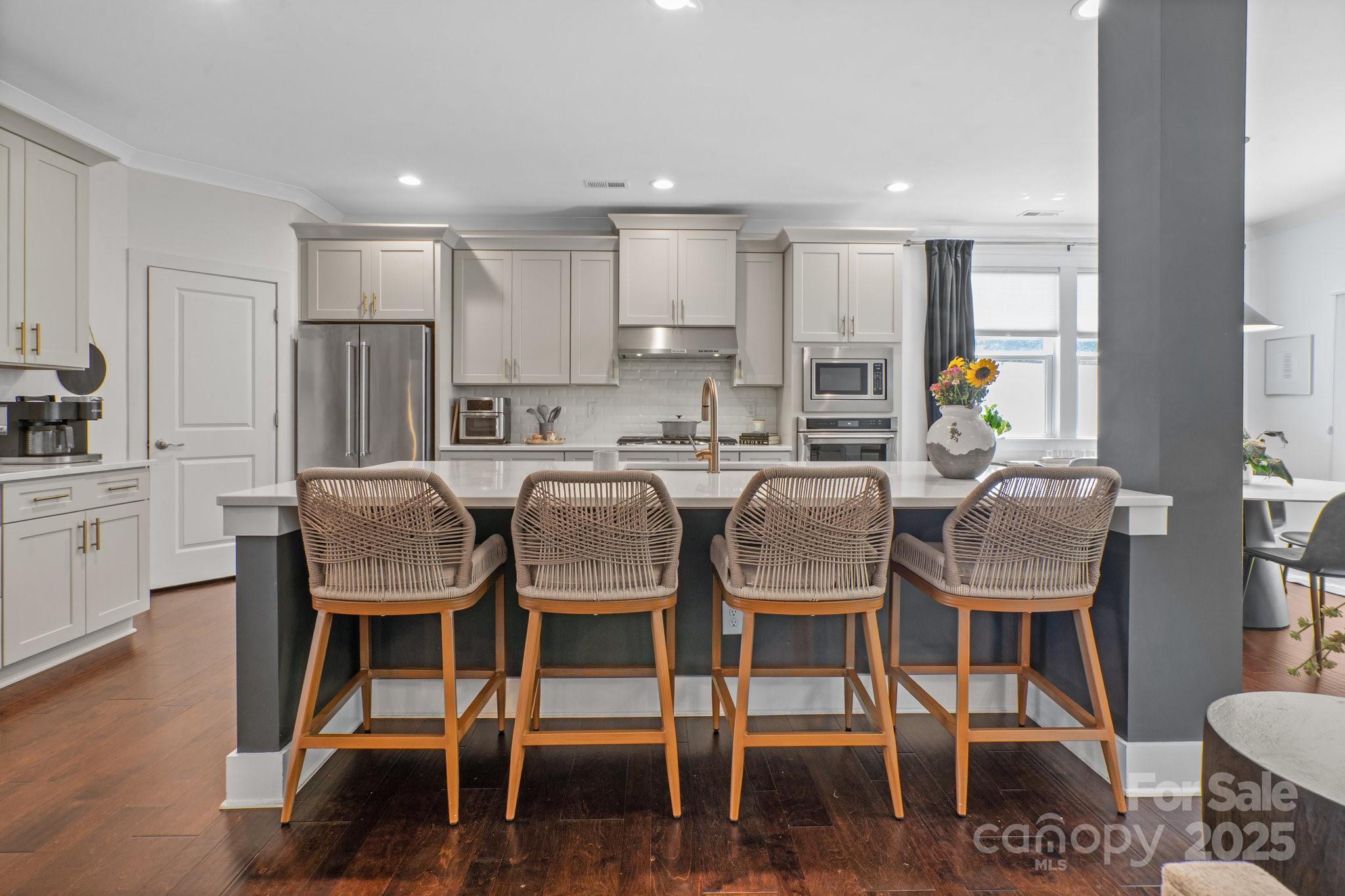 Summers Walk - Residential