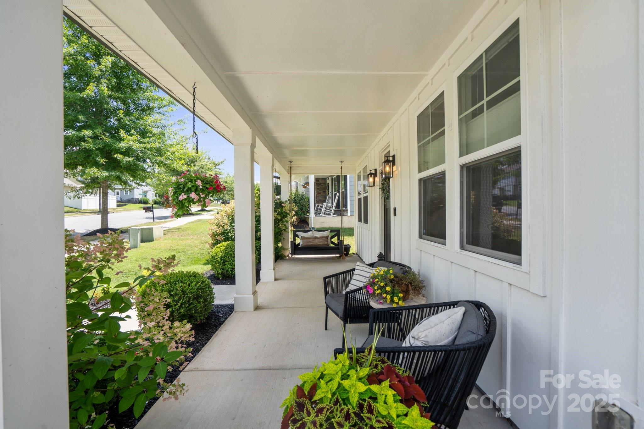 17423 Summers Walk Boulevard