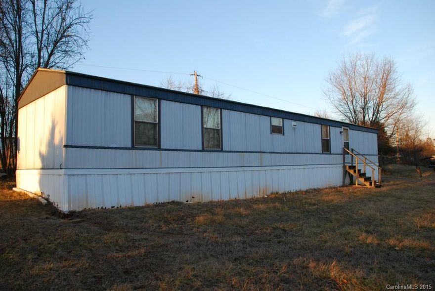 INVESTORS AND FIRST TIME HOMEBUYERS DREAM!!!!  Cute 2 BR/2BA in Western Iredell County.  Includes Refrigerator, Washer and Dryer.  Easy access to Statesville or Taylorsville.  Convenient to Interstates 40 and 77. Great starter home priced to sell.  Bring offers.