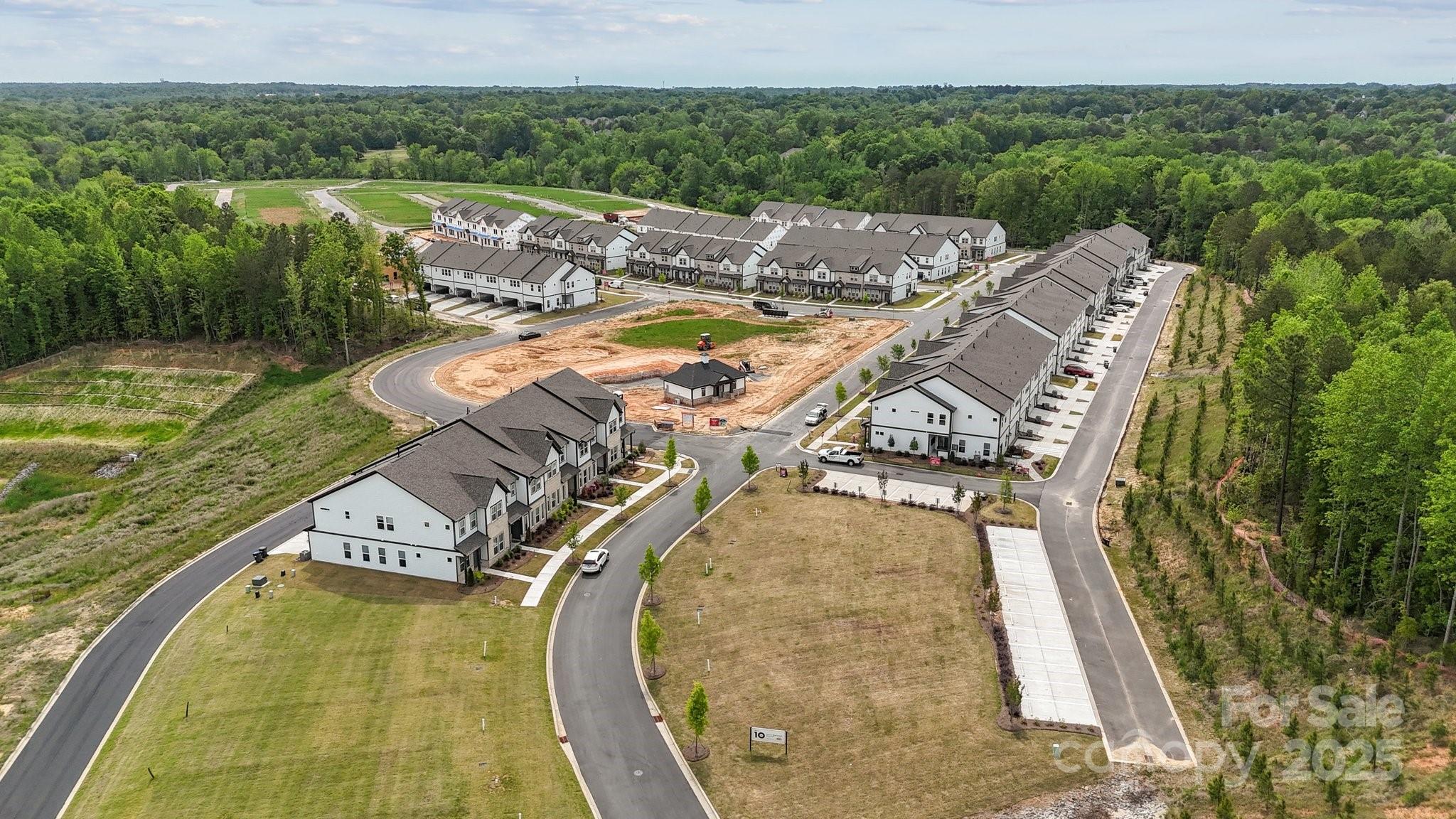 The Ridge at Sugar Creek - Residential