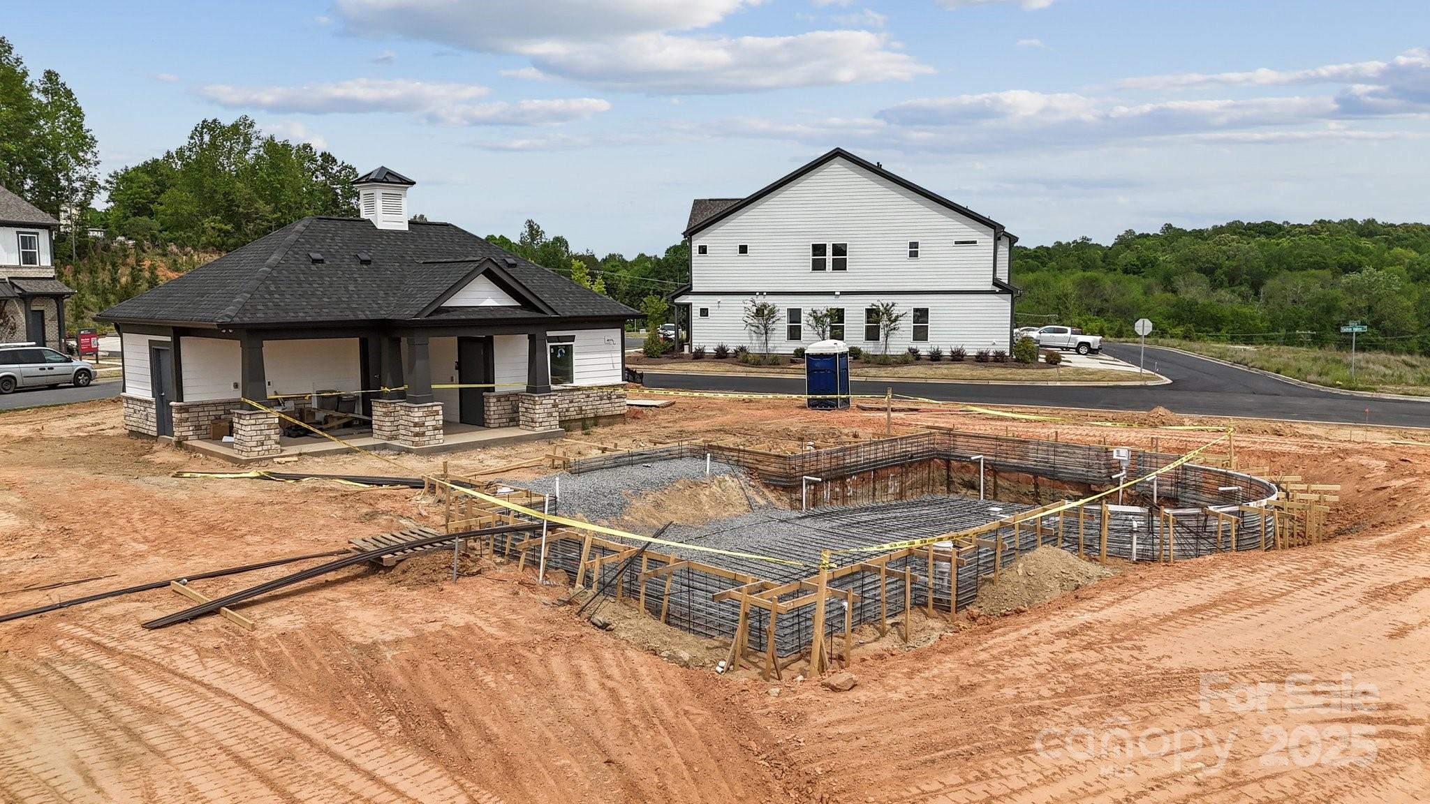The Ridge at Sugar Creek - Residential