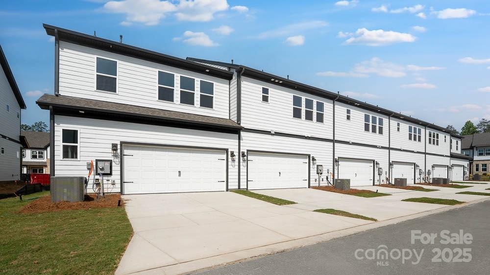 The Ridge at Sugar Creek - Residential