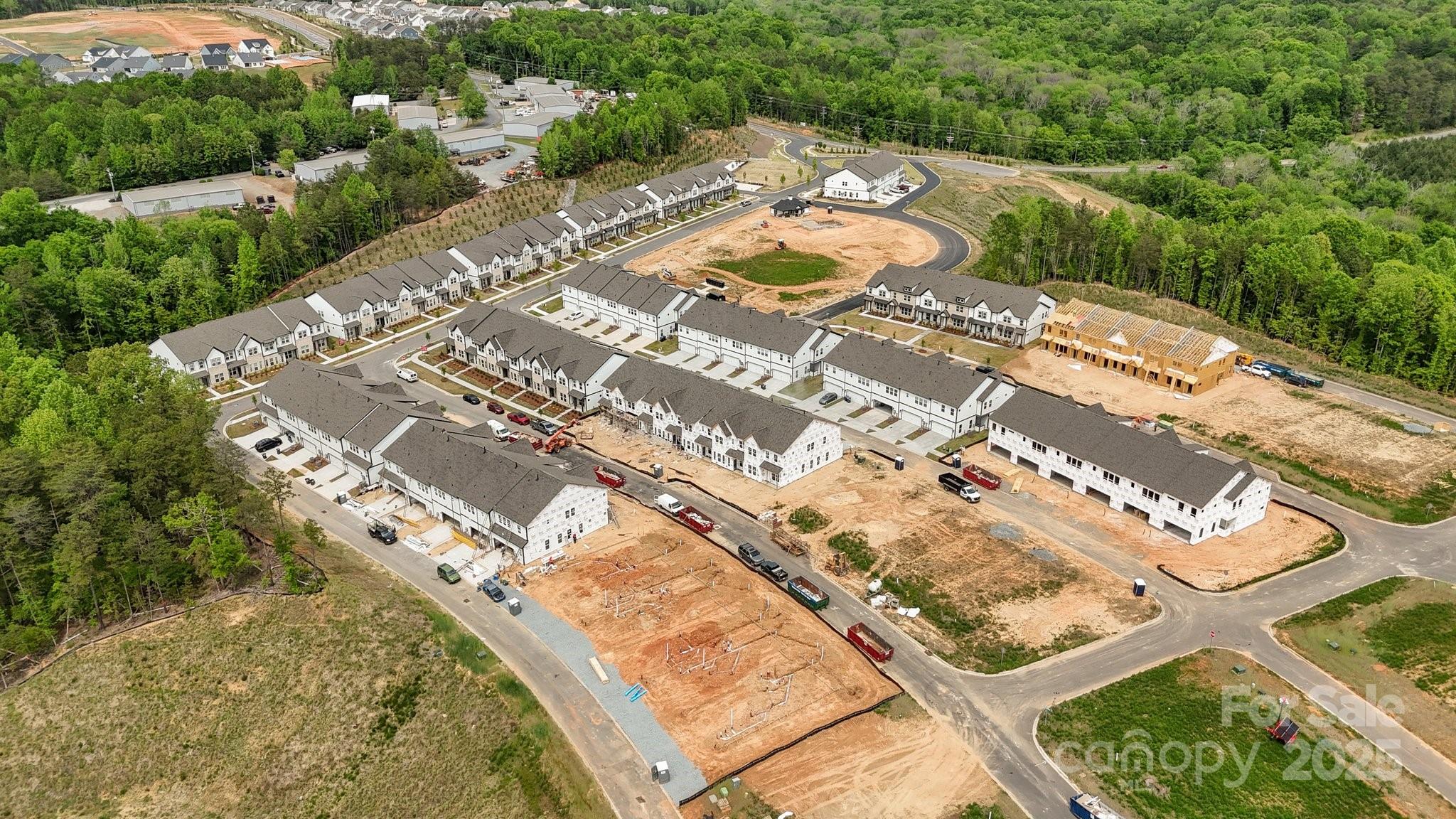 The Ridge at Sugar Creek - Residential