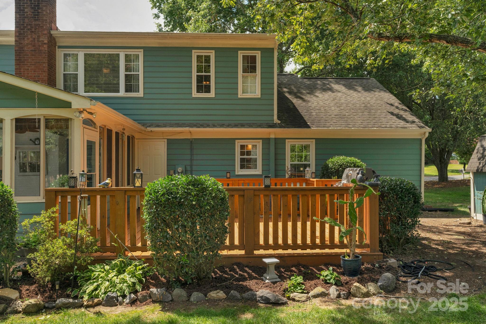 Raeburn - Residential
