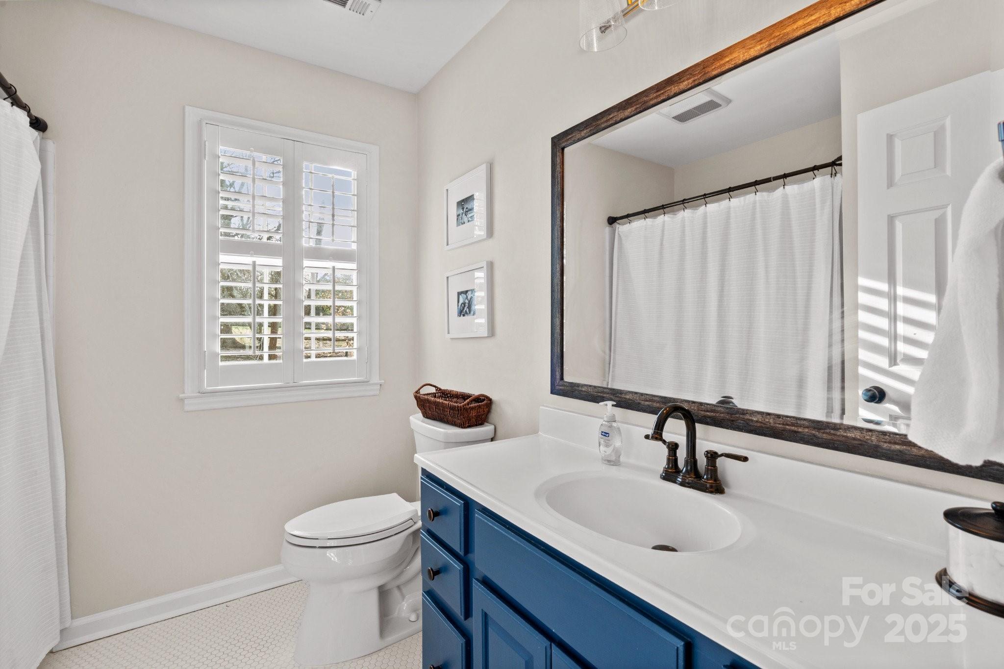 Five Knolls Estates - Residential