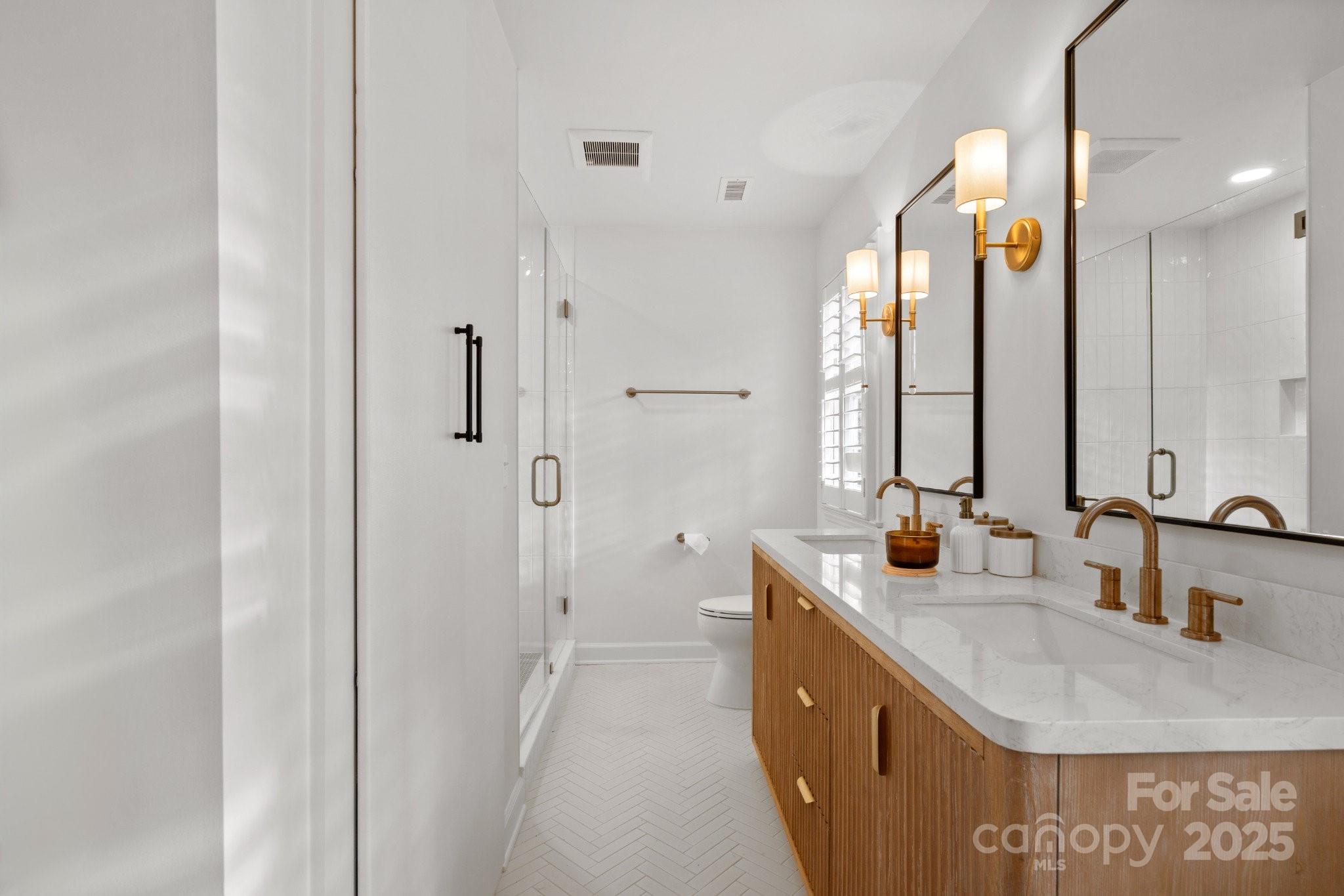 Five Knolls Estates - Residential