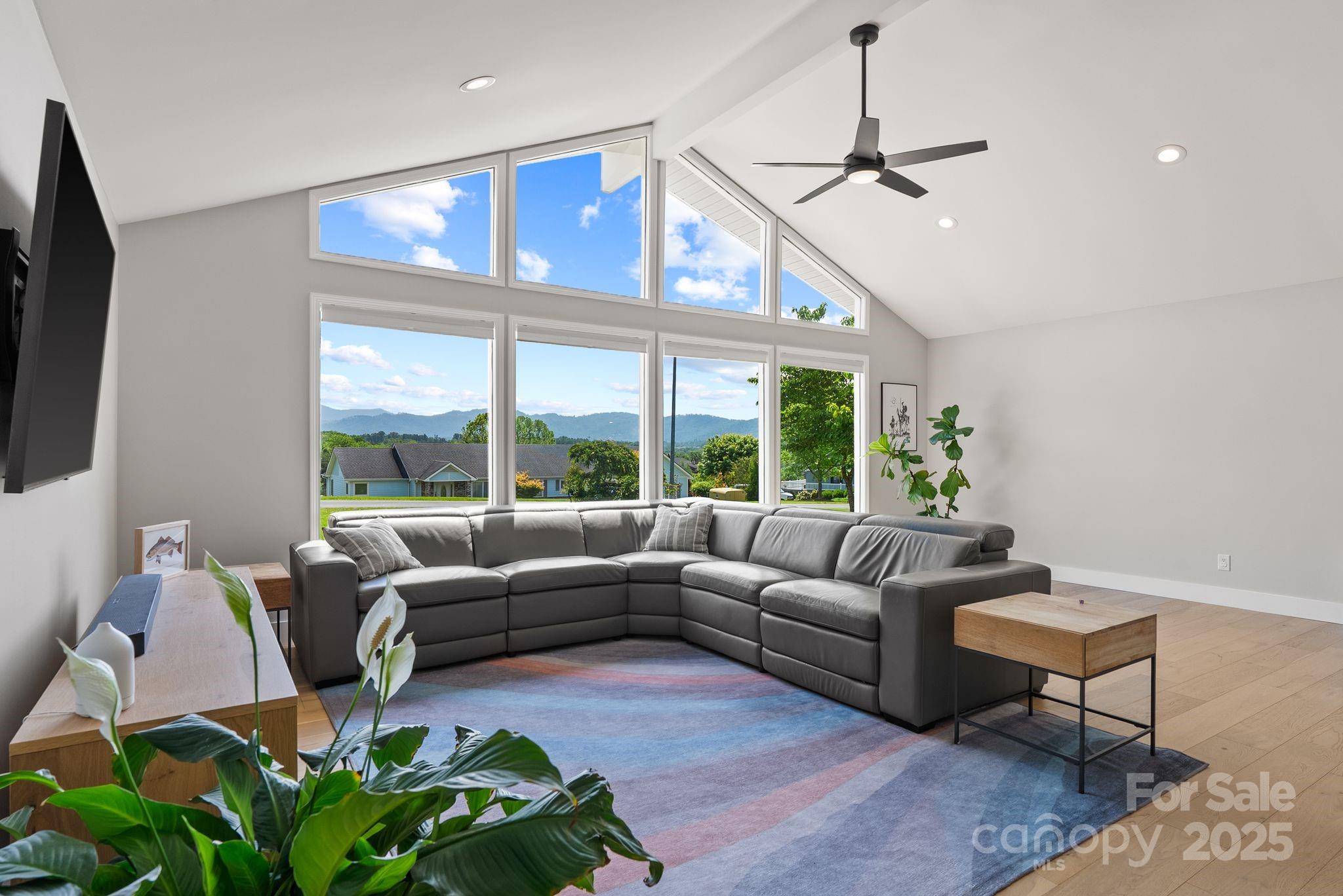 5 Loridon Drive