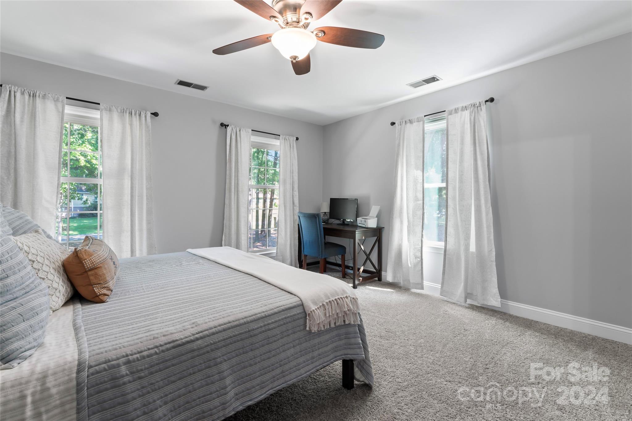 Black Horse Run - Residential