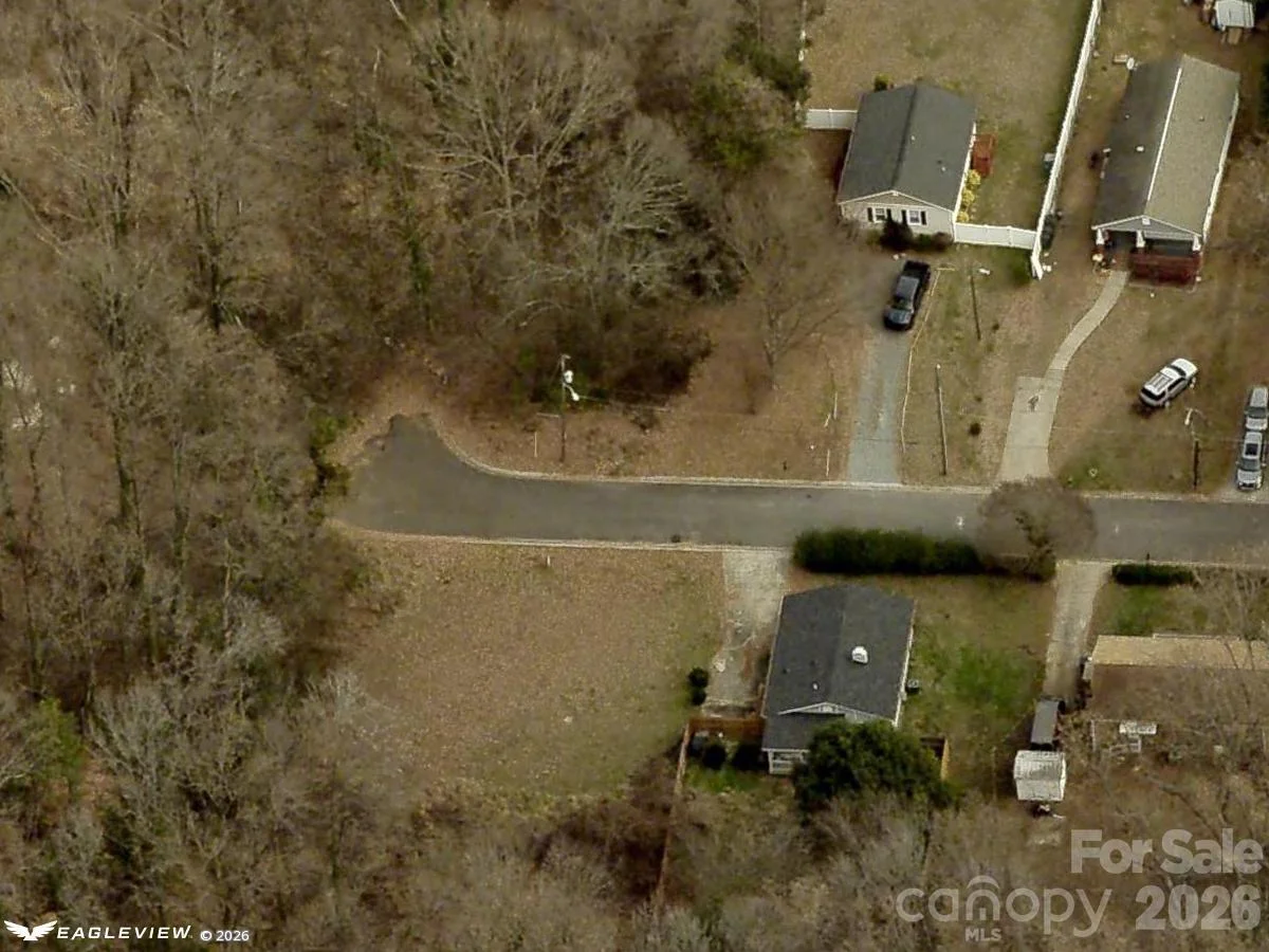 2801 Mccombs Street, Charlotte, NC, 28208