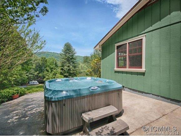 Haw Creek - Residential