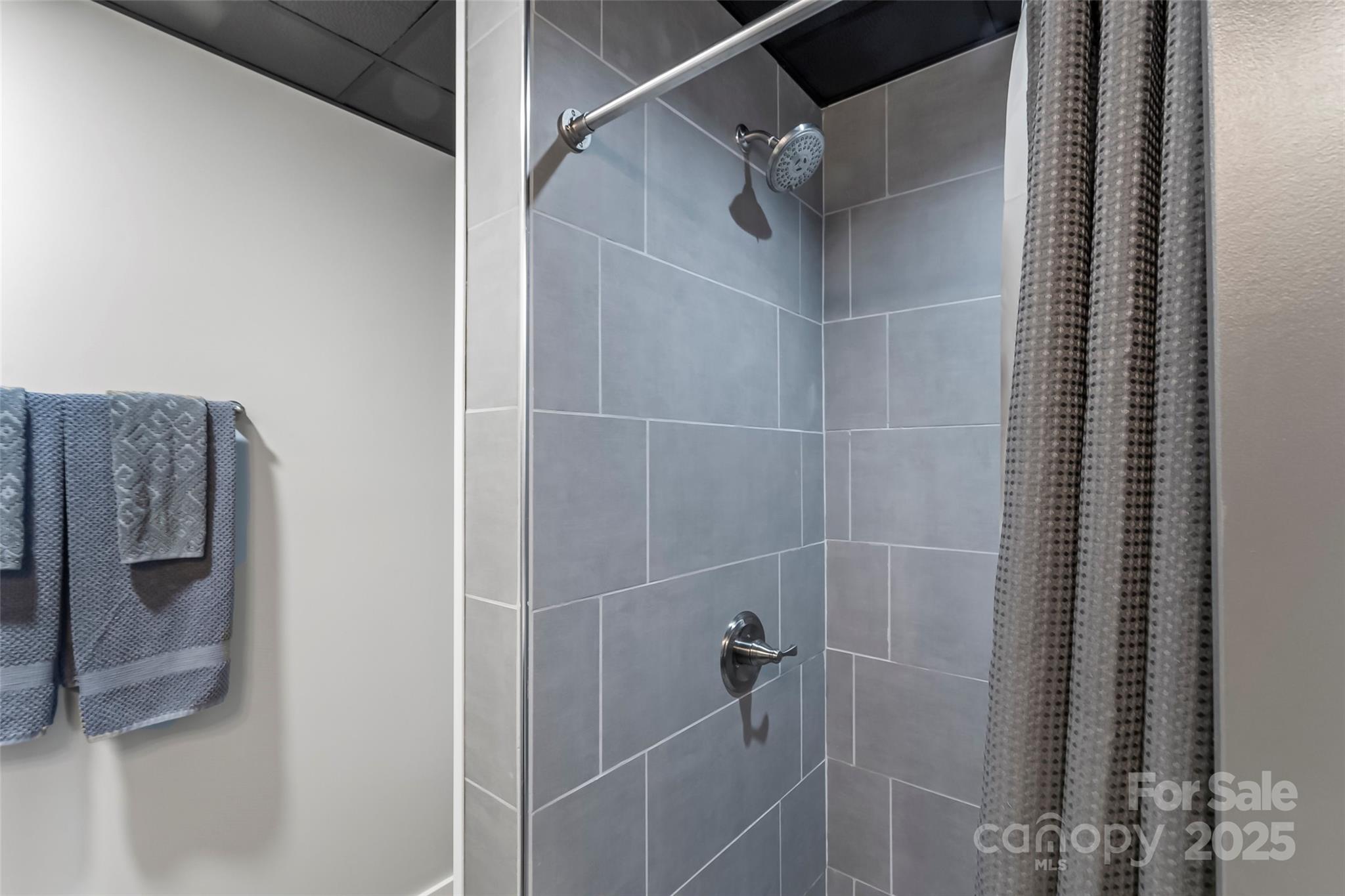 Old Wildlife Club - Residential