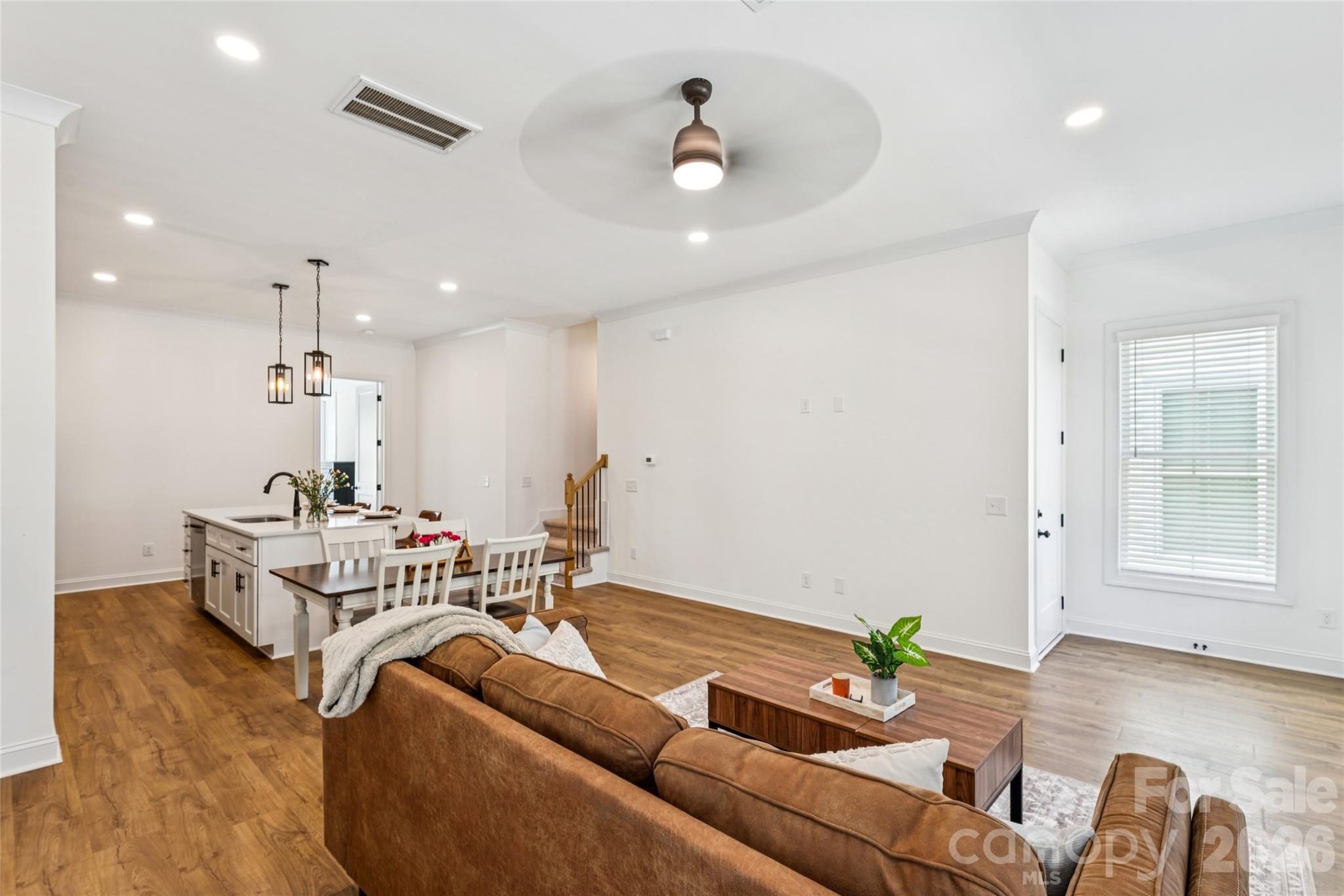 Magnolia - Residential