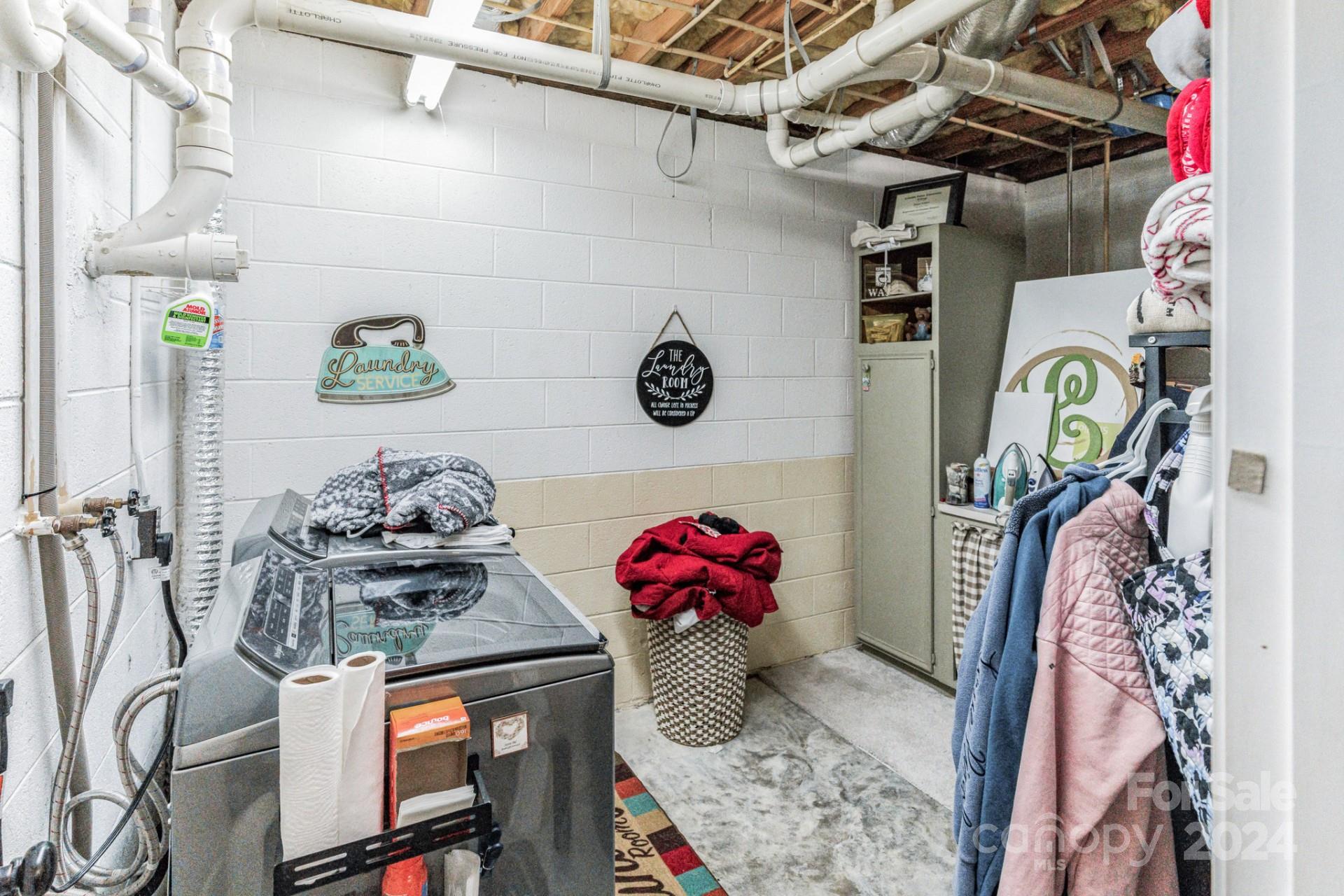 Swinging Bridge - Residential