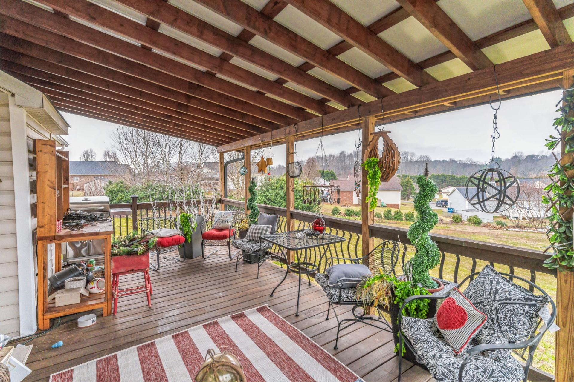 Swinging Bridge - Residential