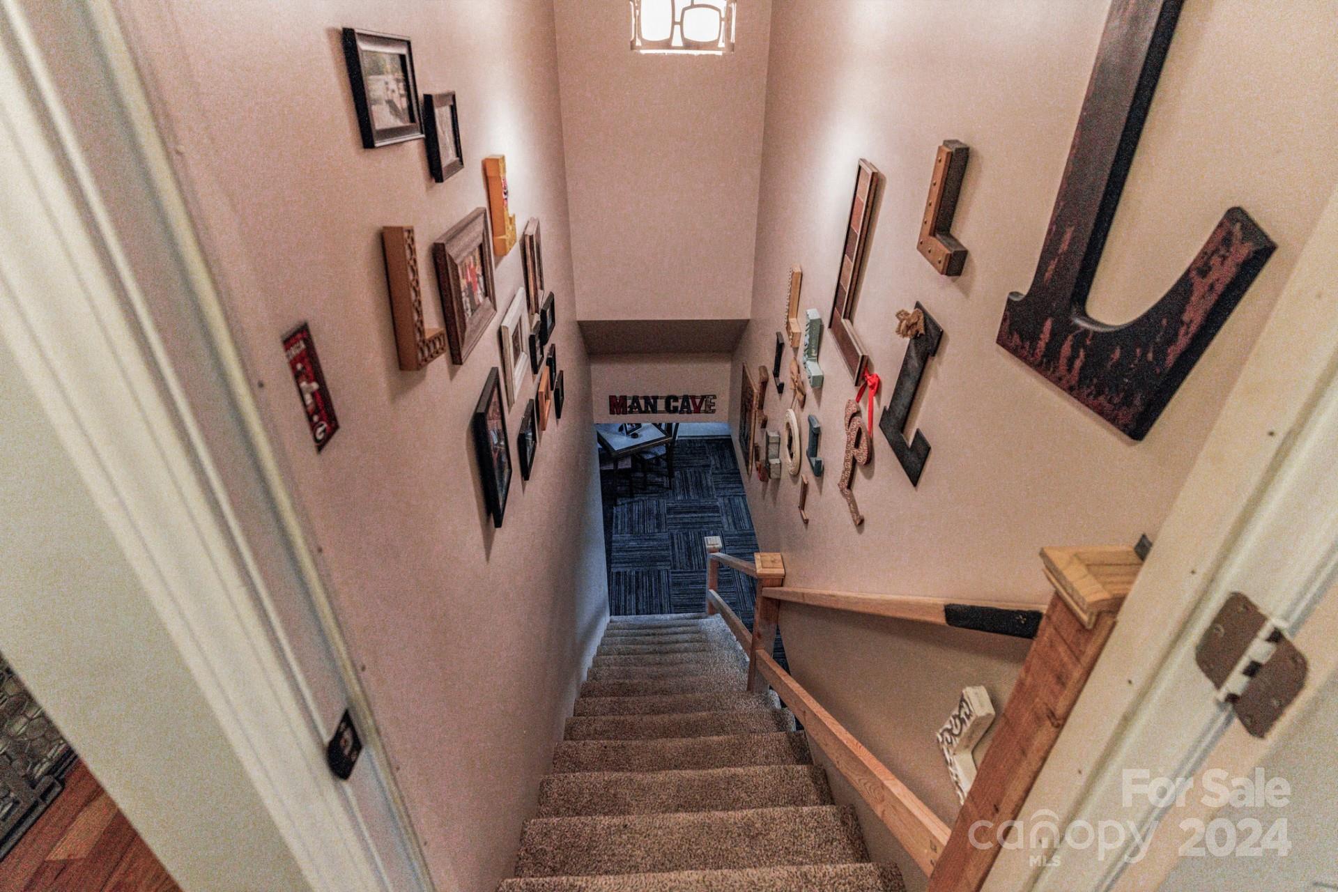 Swinging Bridge - Residential