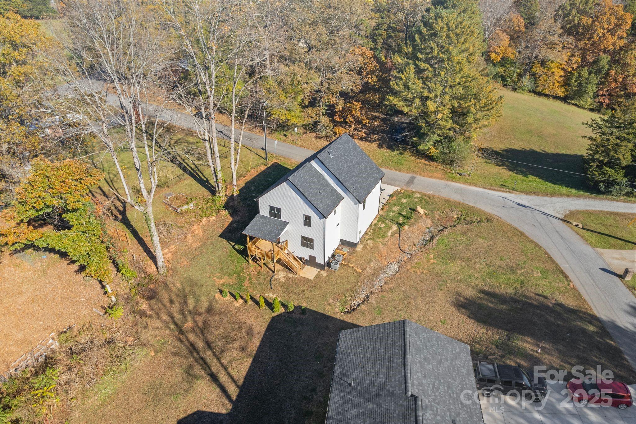 908 30th Avenue Drive NW