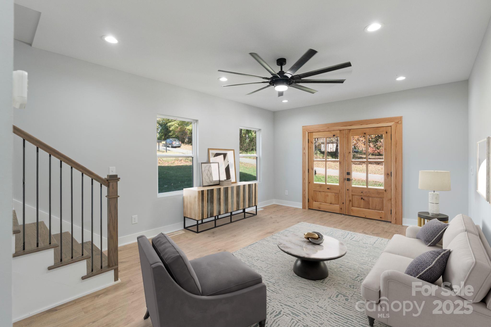 908 30th Avenue Drive NW