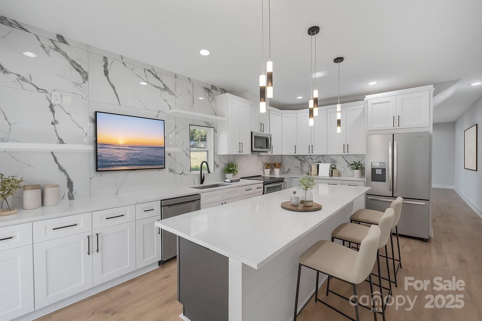 908 30th Avenue Drive NW