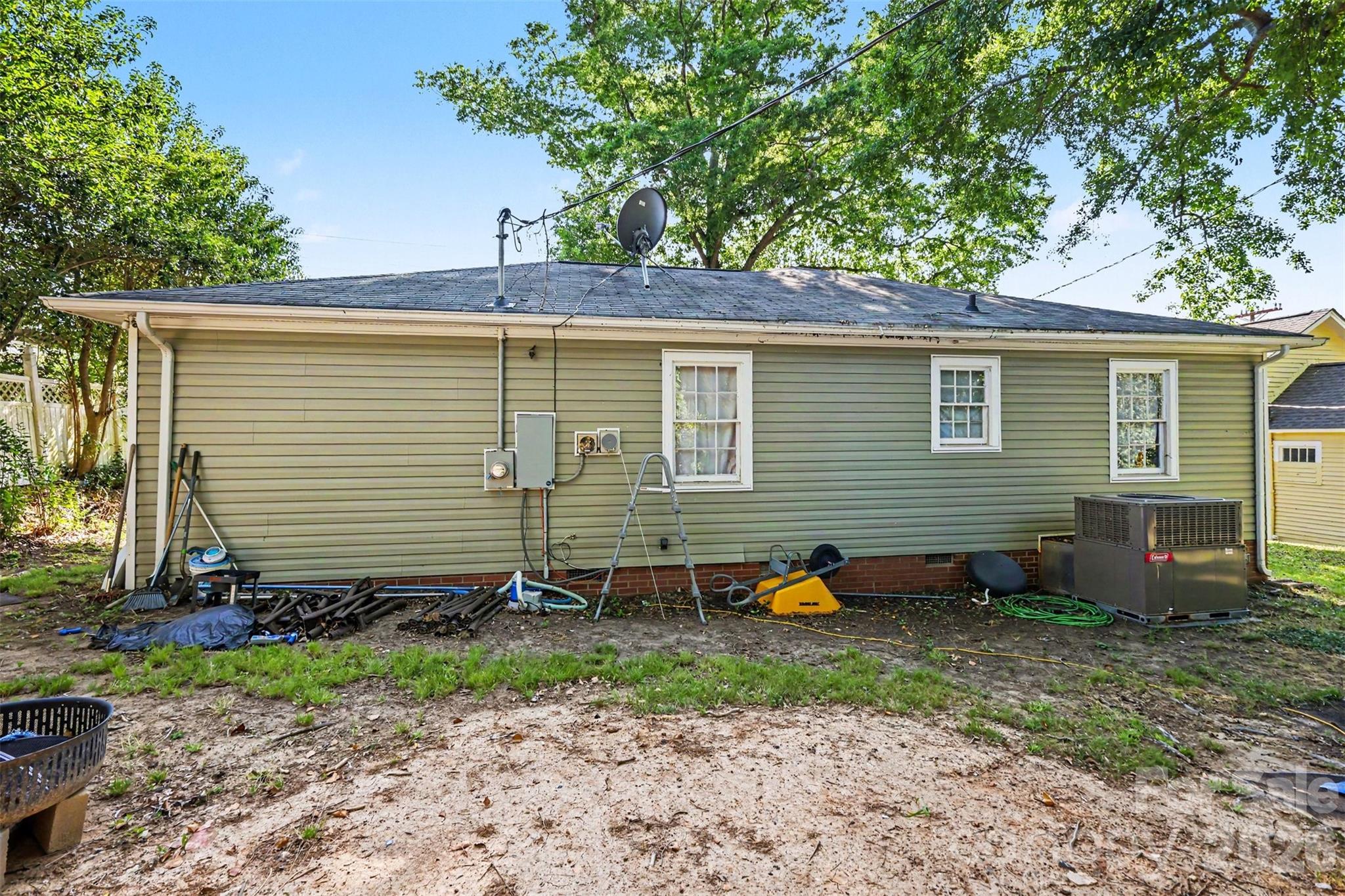 303 N White Street