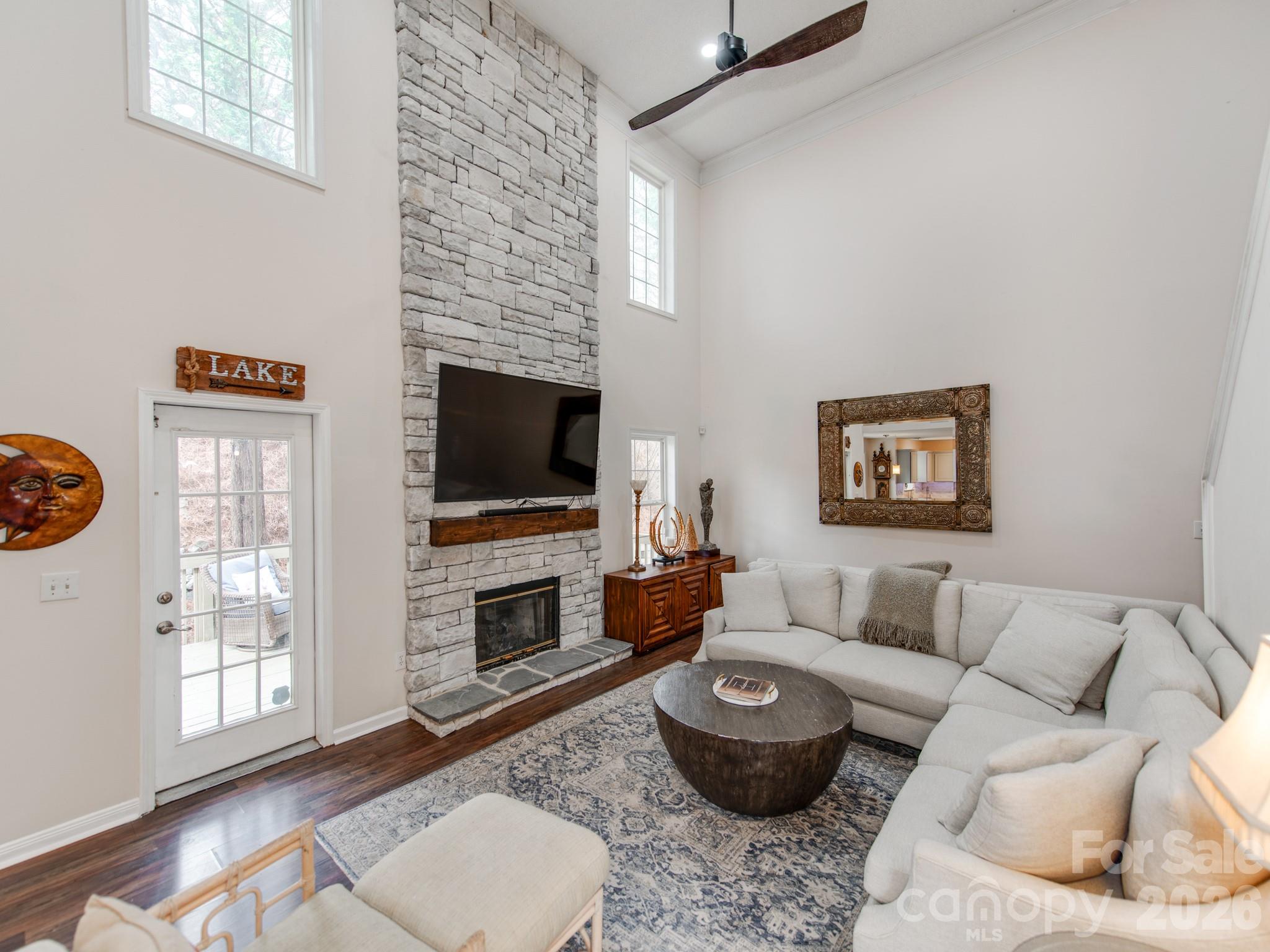 14204 Queens Carriage Place