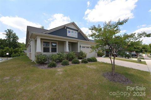 A home in Huntersville