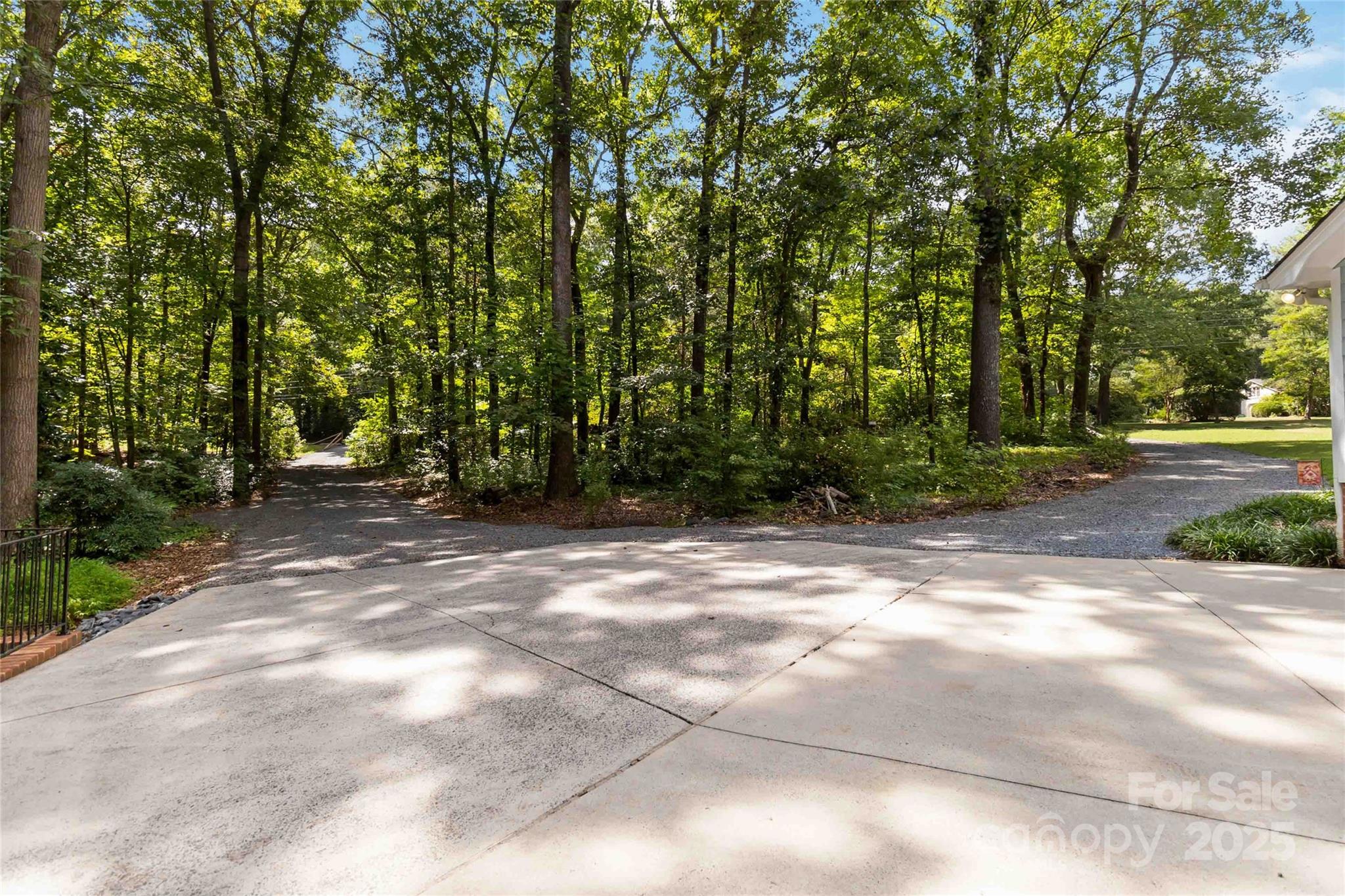 601 Highland Forest Drive