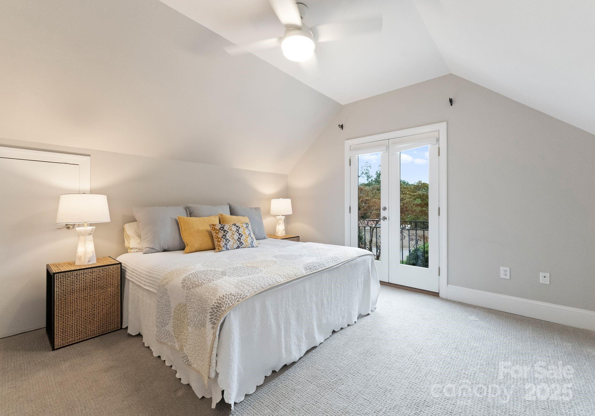 Stonemarker Pointe - Residential