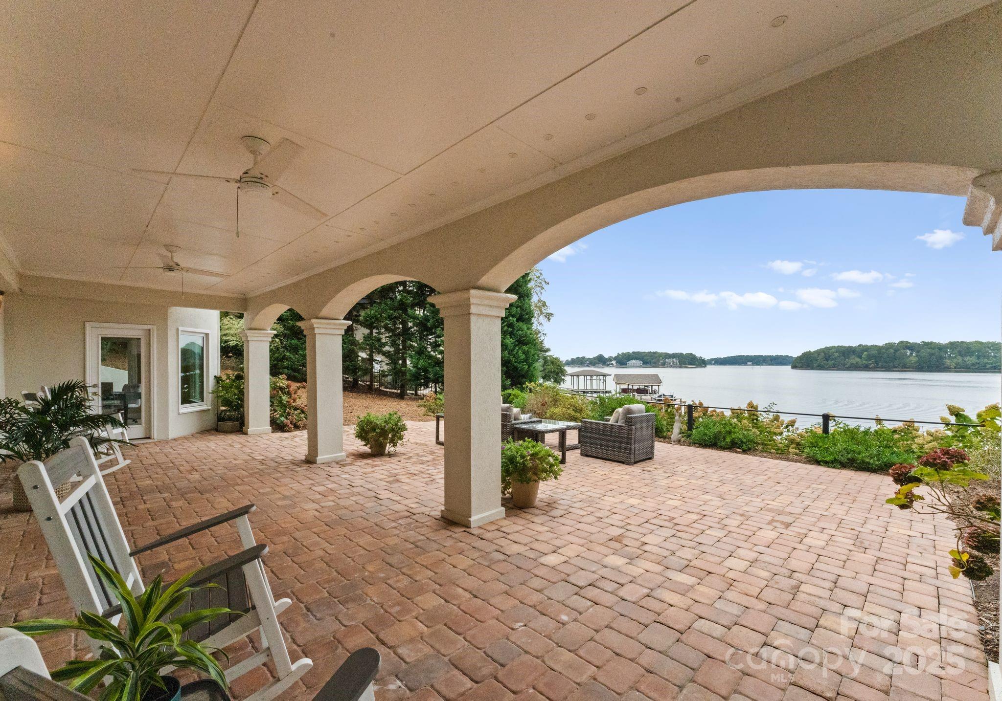 Stonemarker Pointe - Residential